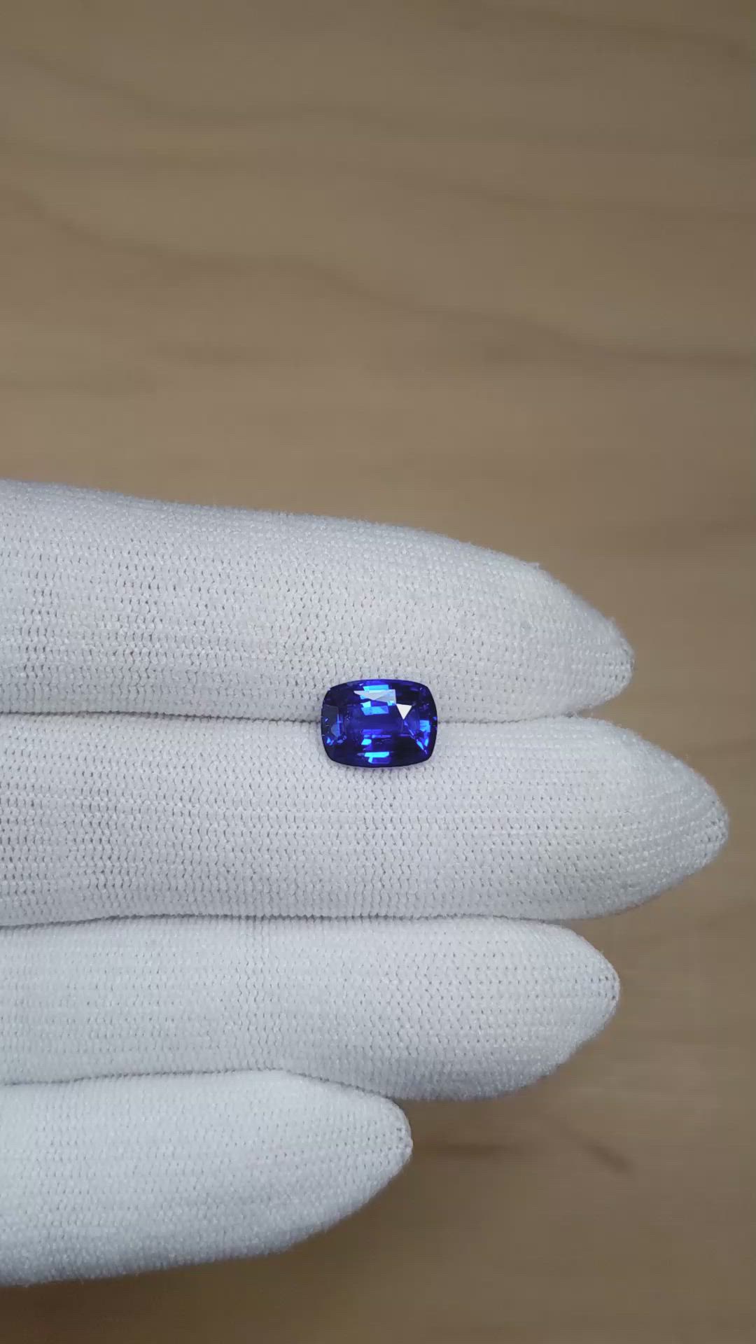 3.10 Ct. Blue Sapphire from Madagascar Size Video