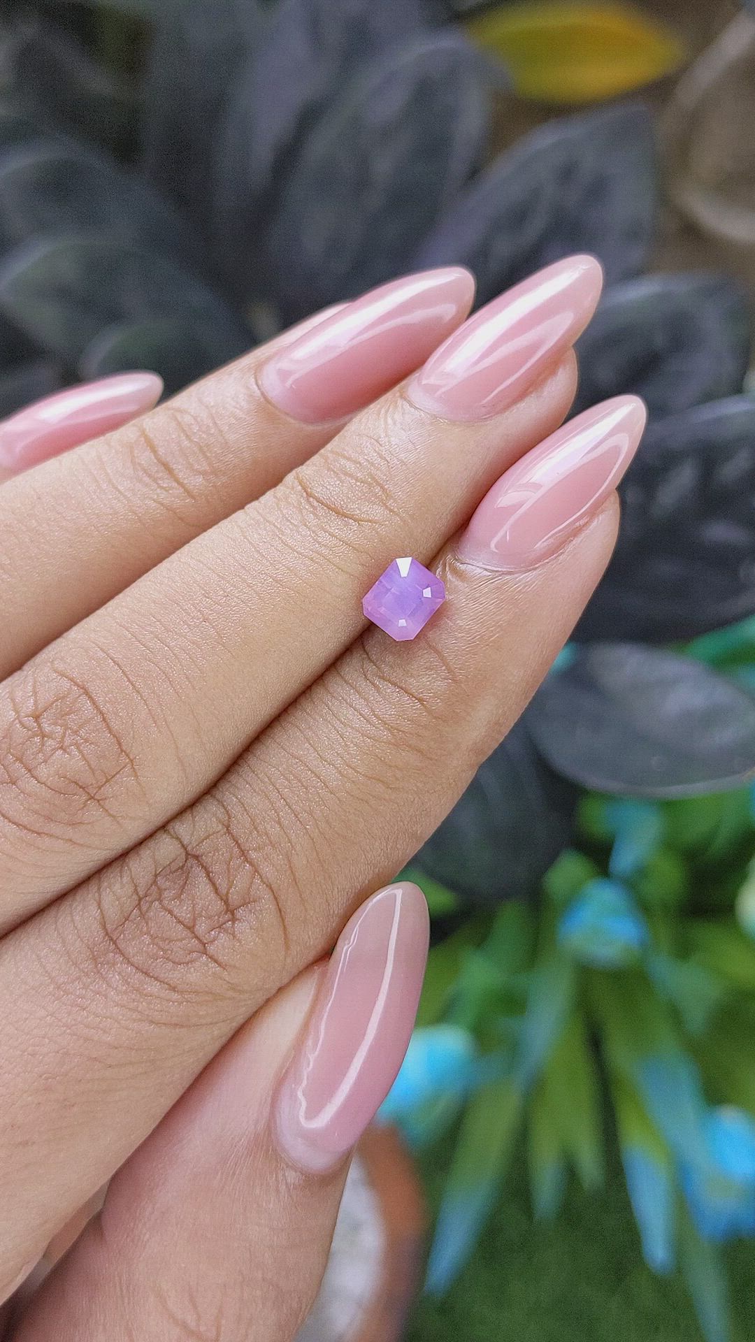 1.02 Ct. Pinkish Purple Sapphire from Africa Size Video