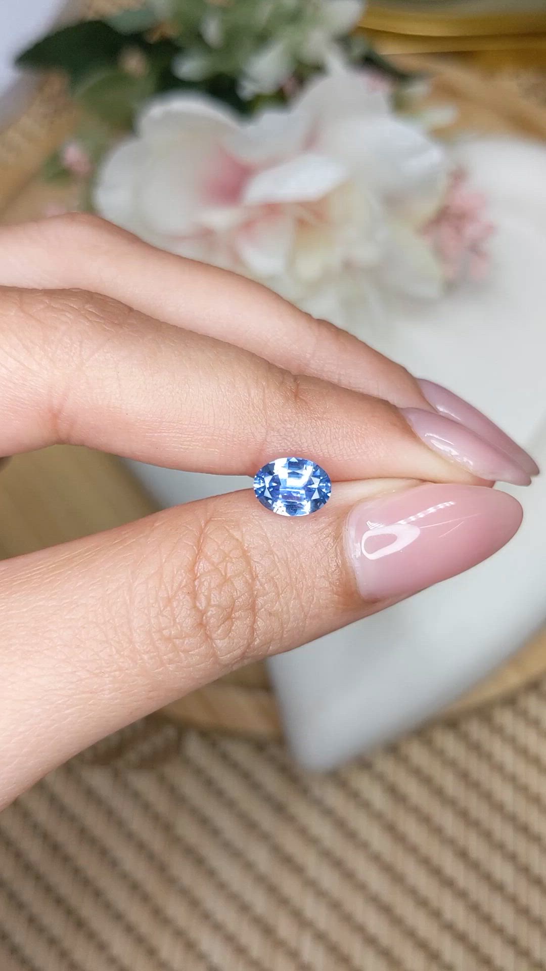1.75 Ct. Blue Sapphire from Ceylon (Sri Lanka) Size Video