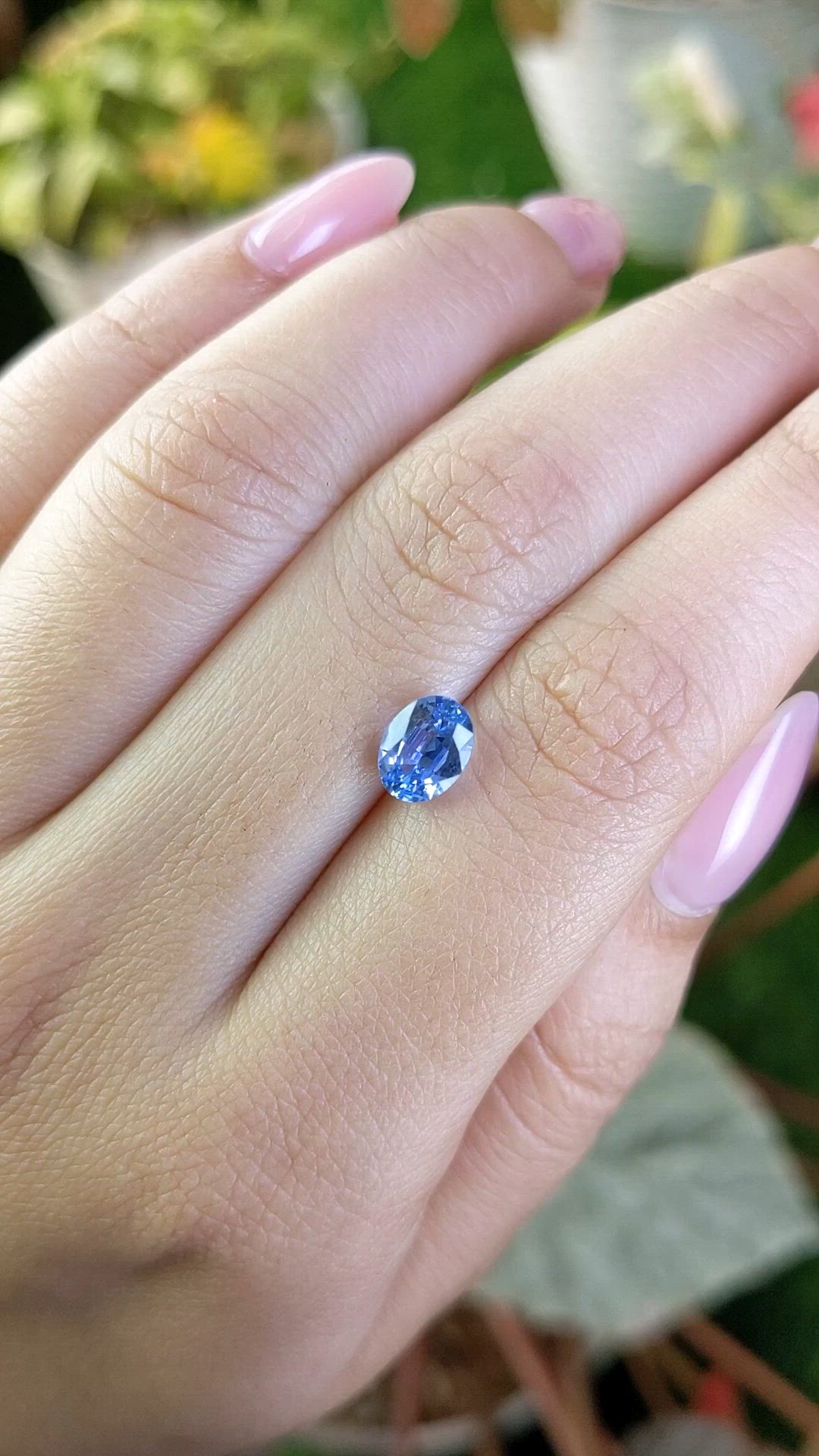 1.75 Ct. Blue Sapphire from Ceylon (Sri Lanka) Size Video
