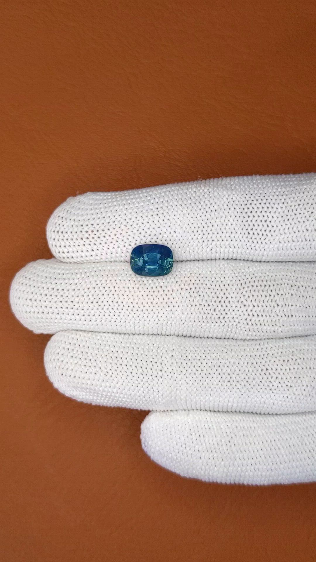 3.19 Ct. Greenish Blue Sapphire from Ceylon (Sri Lanka) Size Video