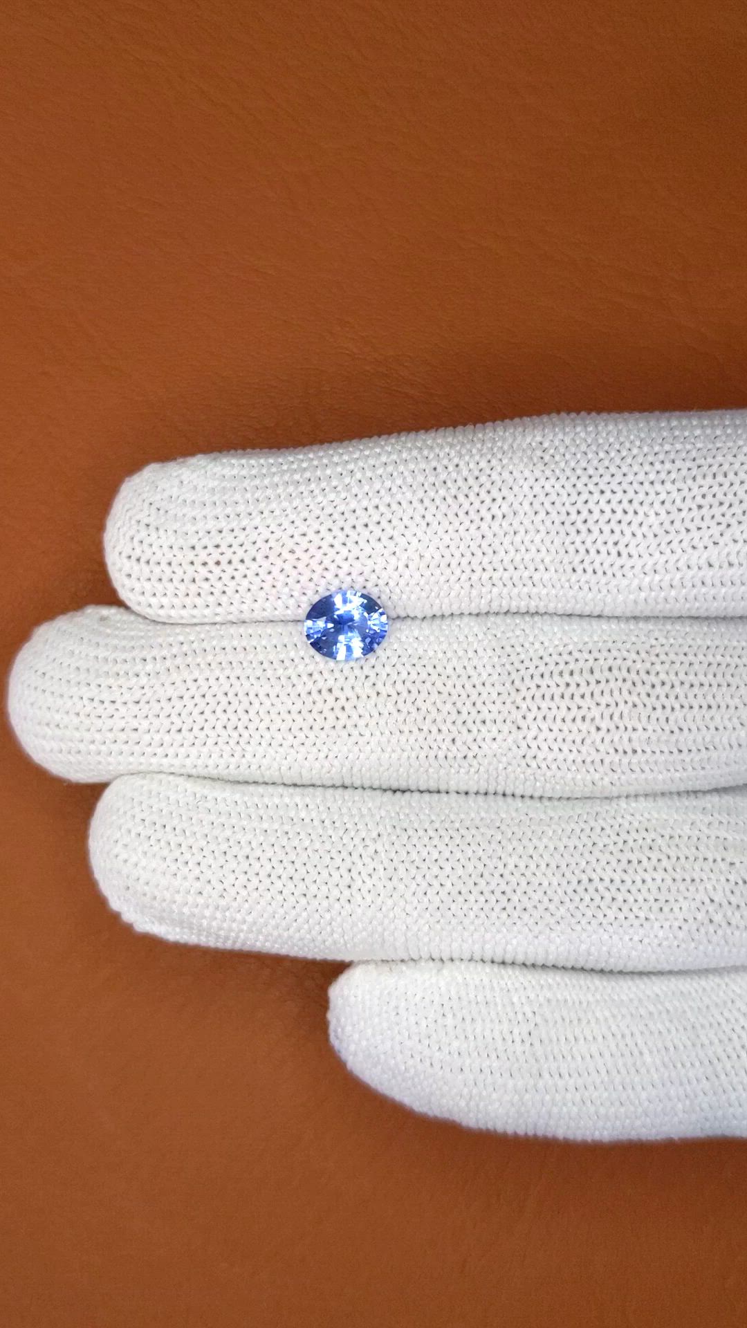 1.31 Ct. Blue Sapphire from Ceylon (Sri Lanka) Size Video