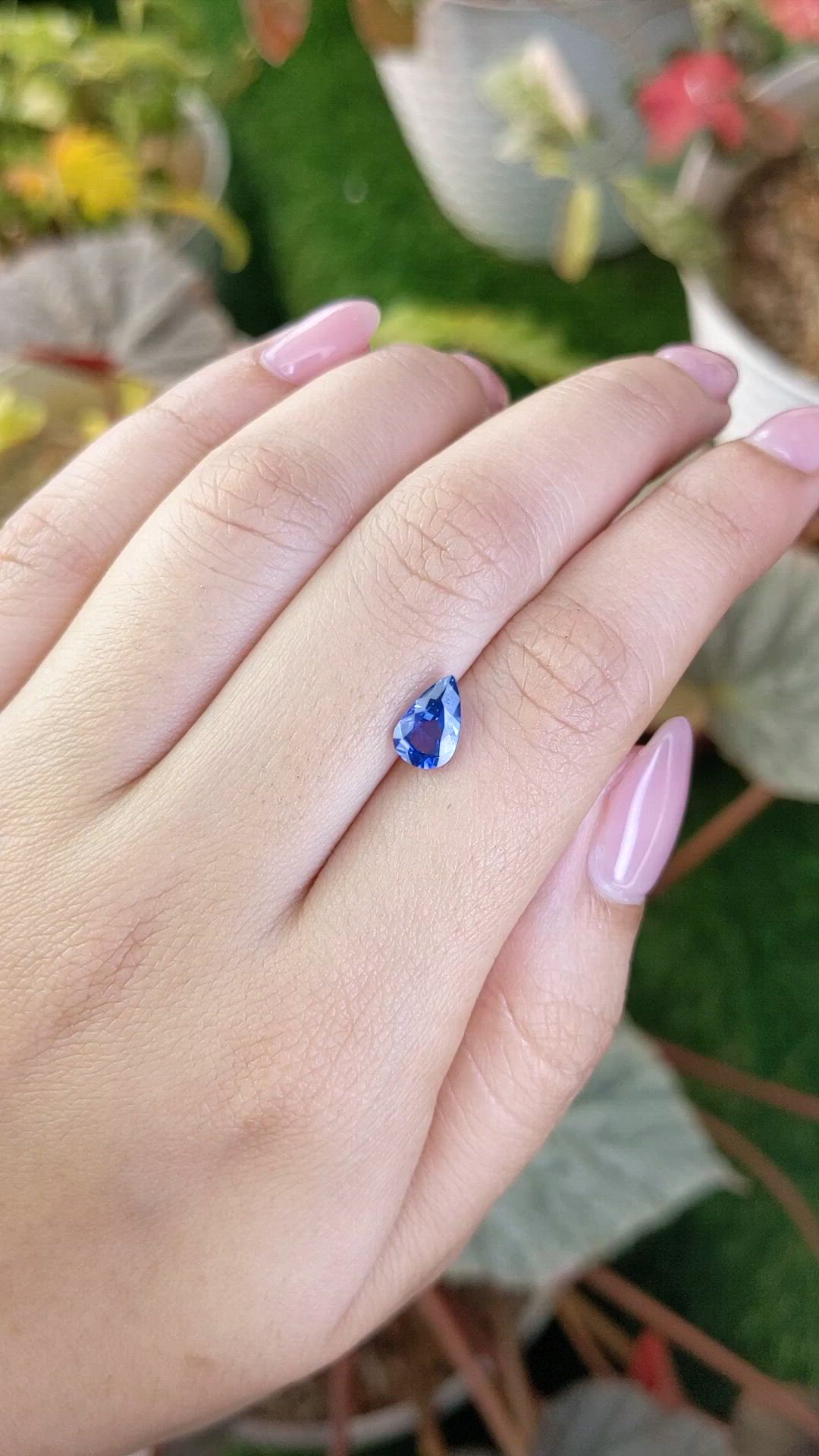 1.50 Ct. Blue Sapphire from Ceylon (Sri Lanka) Size Video