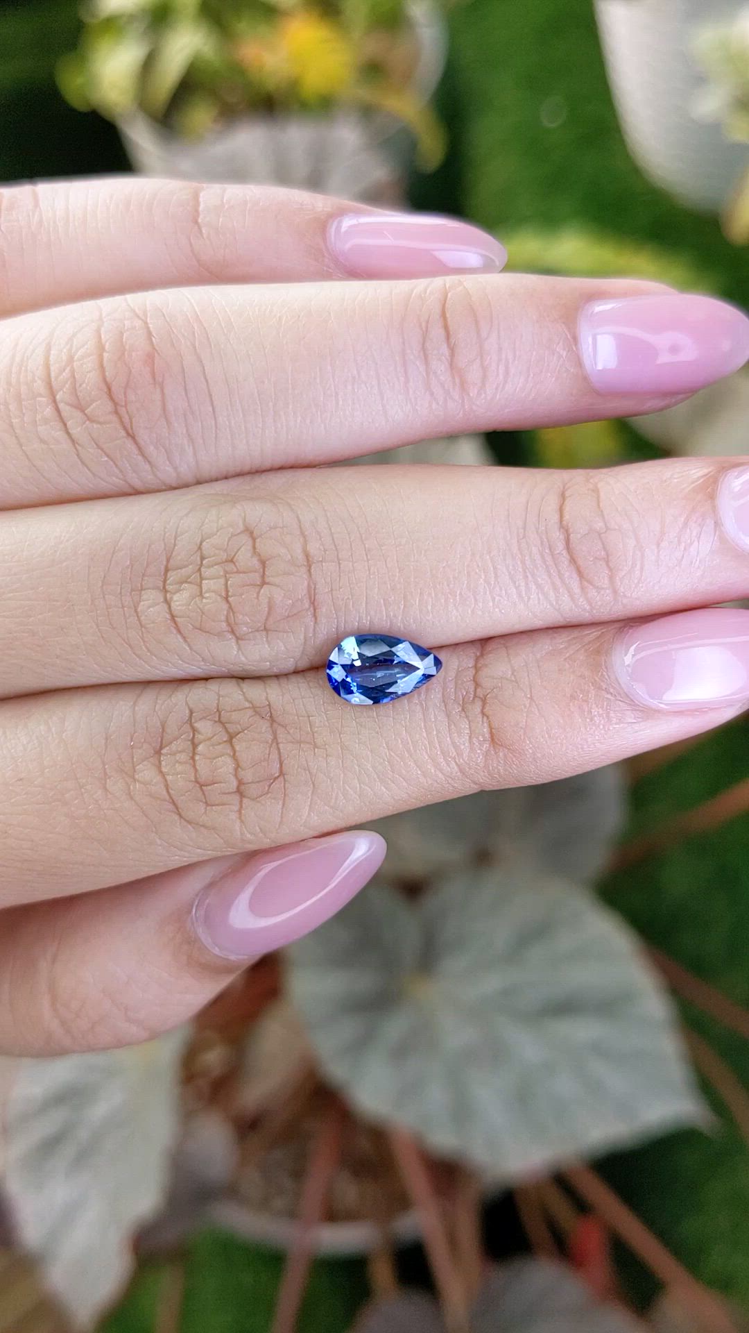 1.55 Ct. Blue Sapphire from Ceylon (Sri Lanka) Size Video