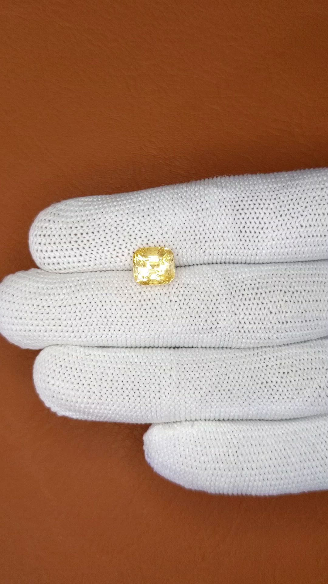 3.63 Ct. Yellow Sapphire from Ceylon (Sri Lanka) Size Video