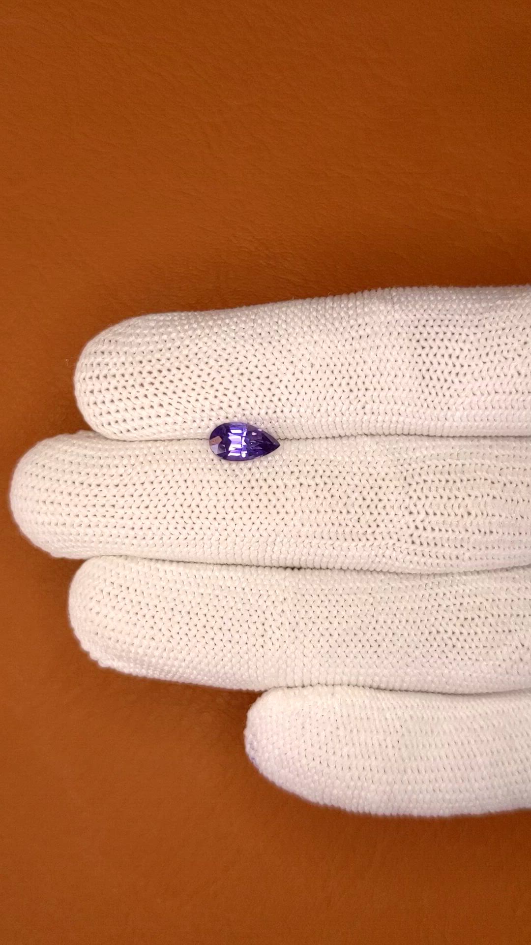 1.27 Ct. Blue Sapphire from Ceylon (Sri Lanka) Size Video