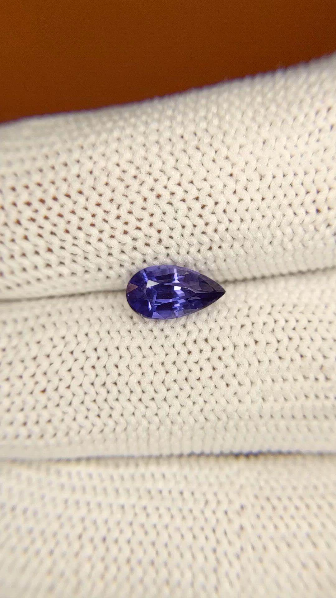 1.27 Ct. Blue Sapphire from Ceylon (Sri Lanka) Size Video