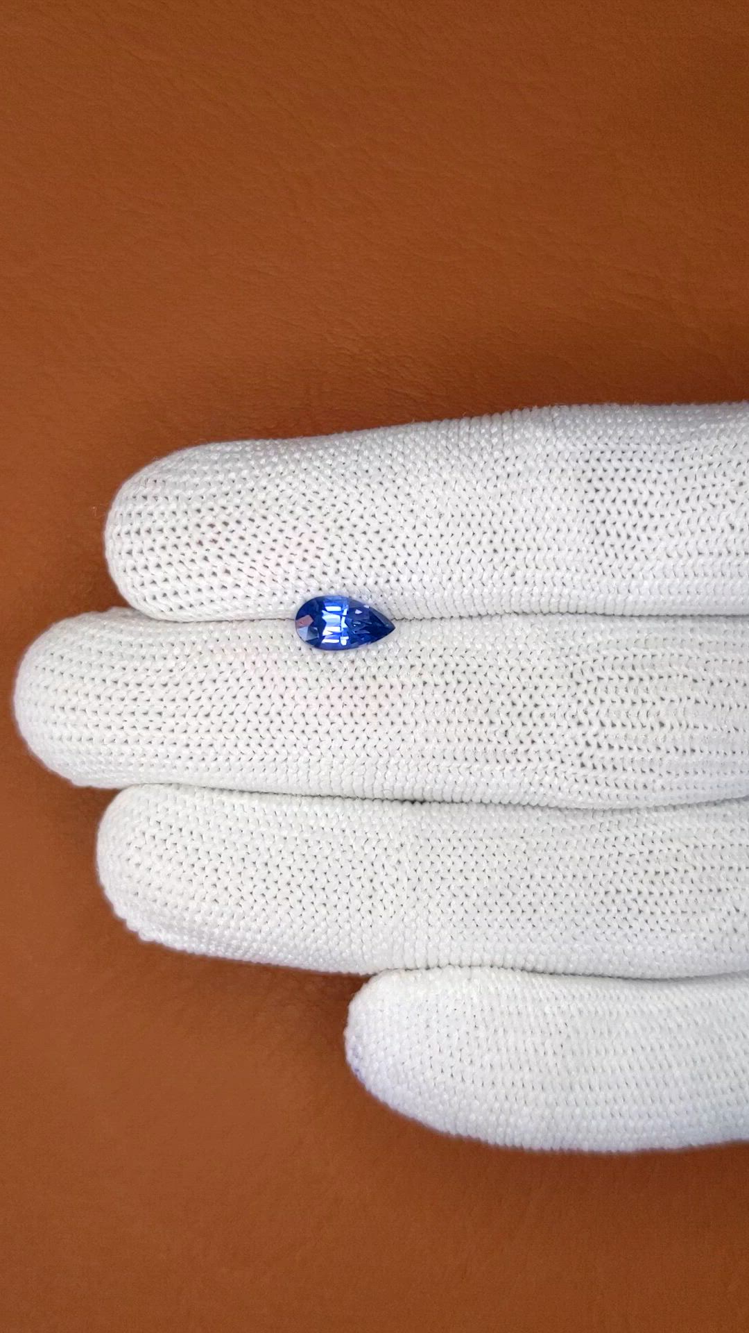 1.27 Ct. Blue Sapphire from Ceylon (Sri Lanka) Size Video