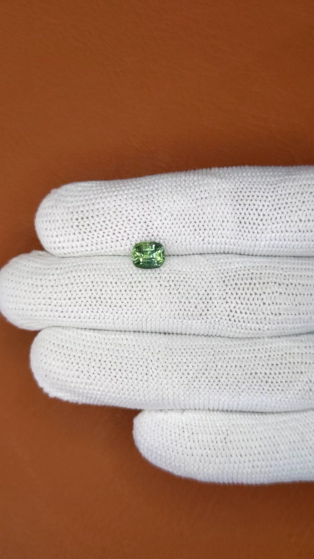 1.58 Ct. Yellowish Green Sapphire from Ceylon (Sri Lanka) Size Video