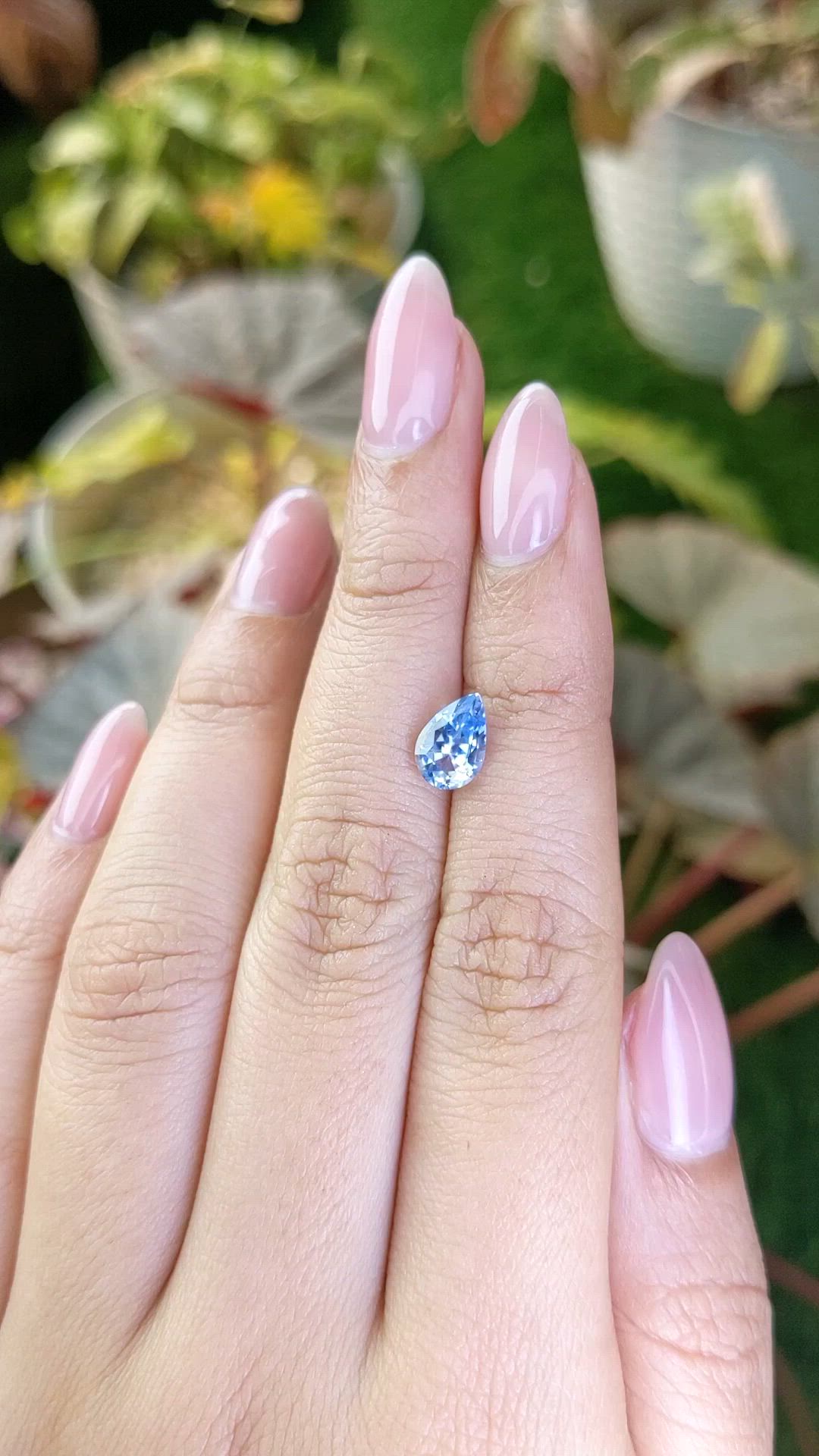 1.76 Ct. Blue Sapphire from Ceylon (Sri Lanka) Size Video