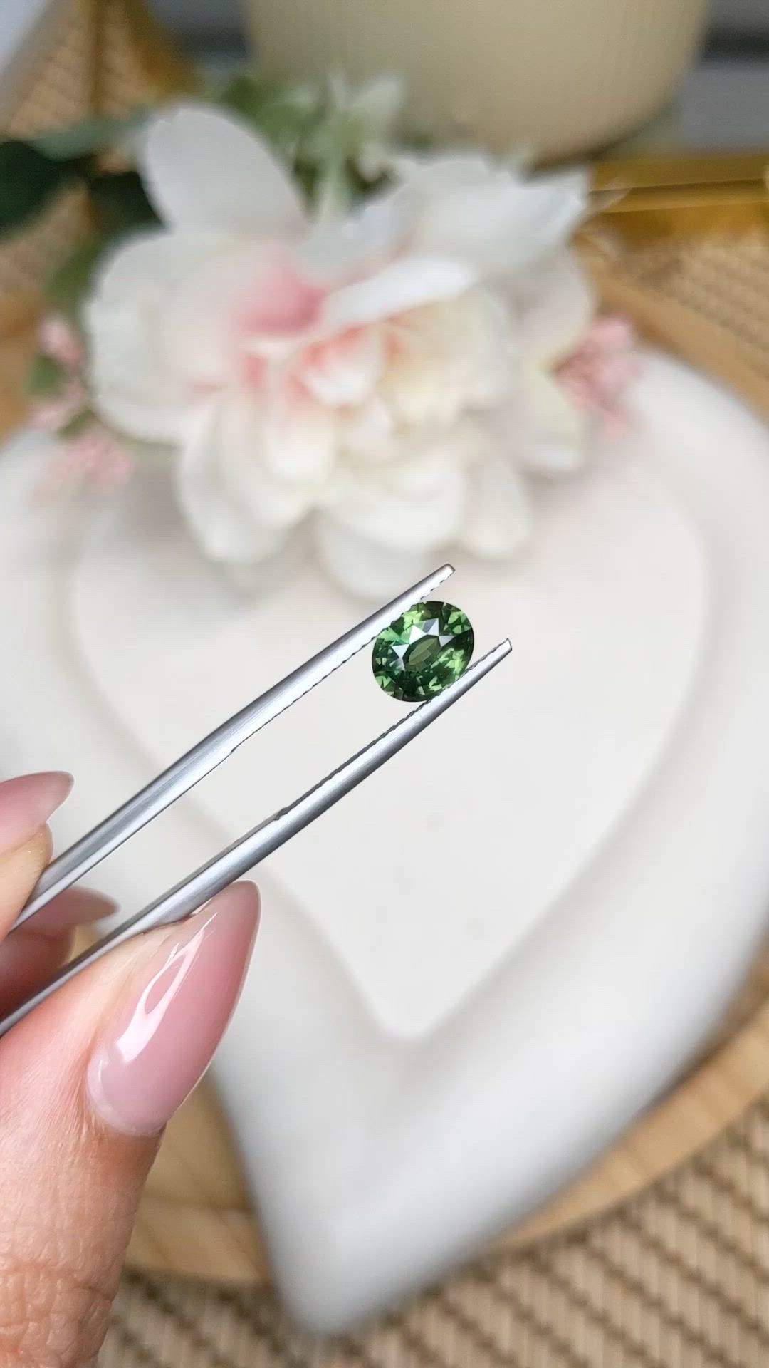 1.39 Ct. Green Sapphire from Ceylon (Sri Lanka) Size Video