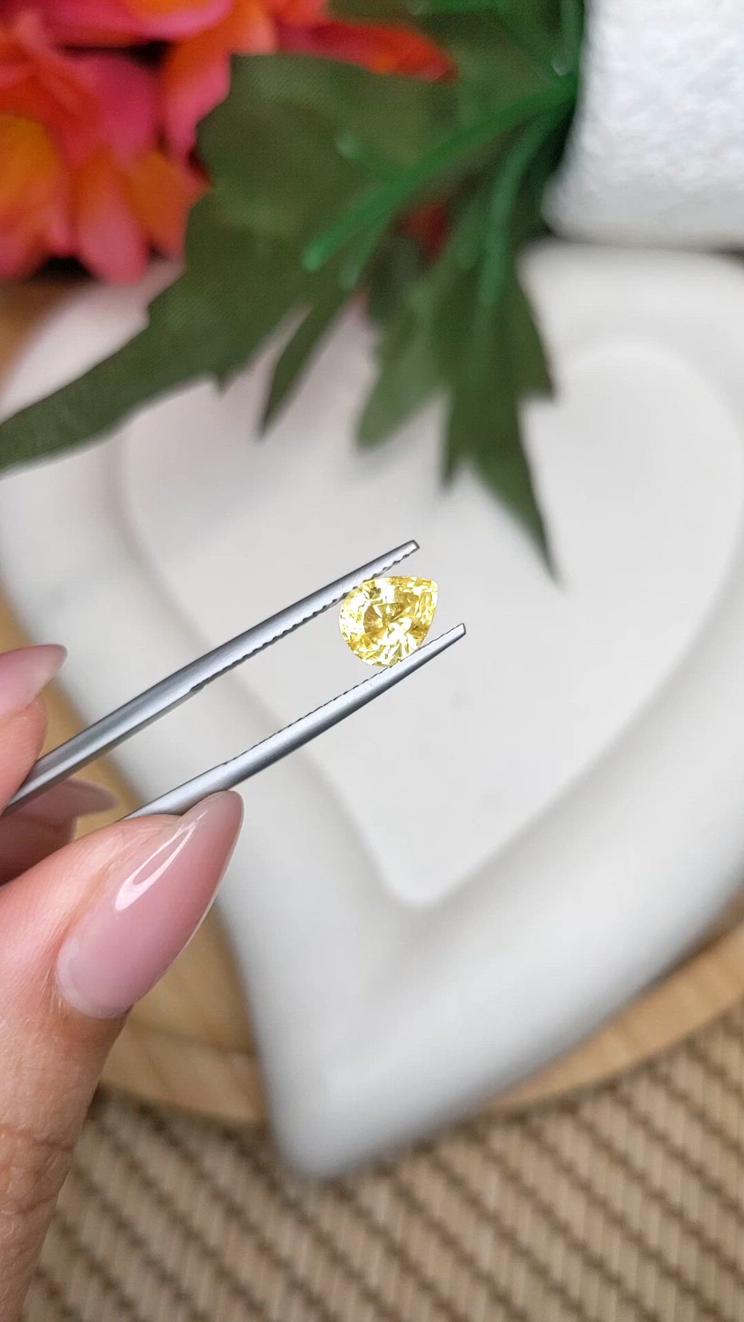2.04 Ct. Yellow Sapphire from Ceylon (Sri Lanka) Size Video