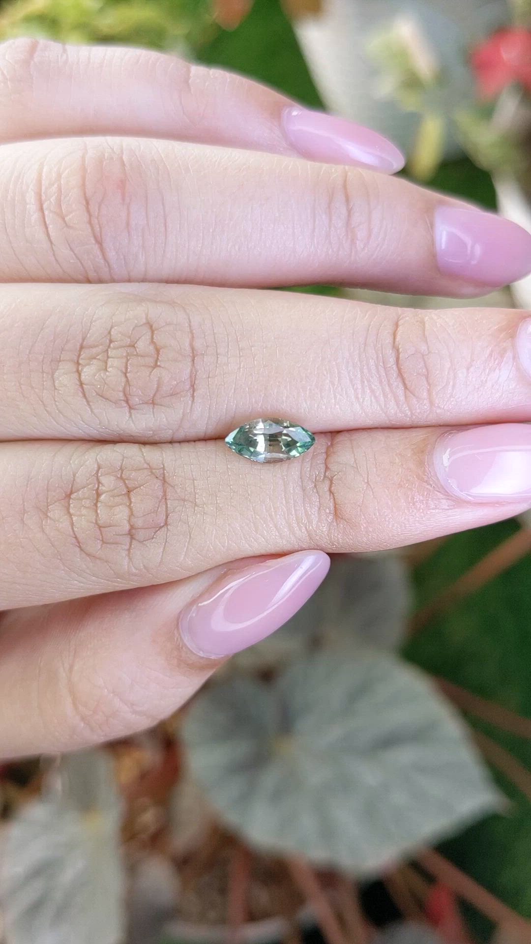 1.37 Ct. Yellowish Green Sapphire from Ceylon (Sri Lanka) Size Video