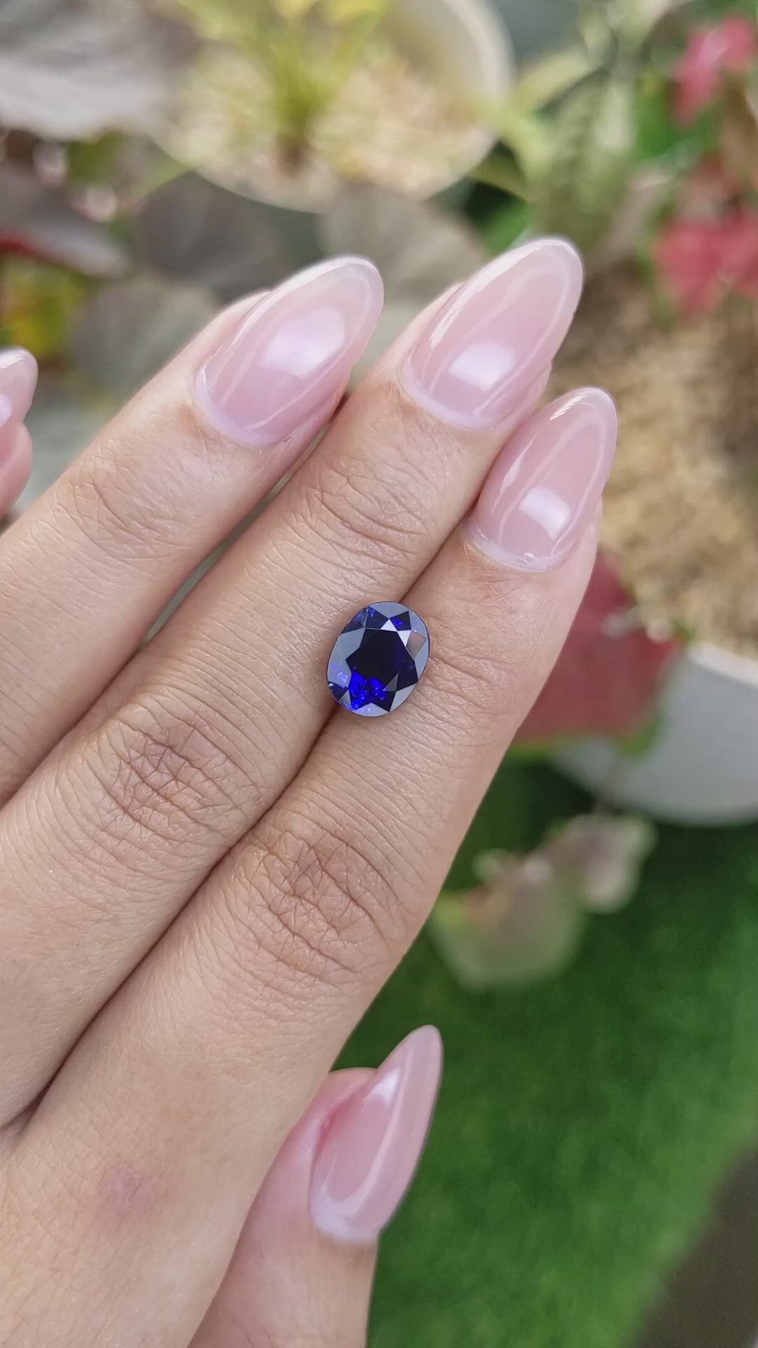 3.54 Ct. Blue Sapphire from Ceylon (Sri Lanka) Size Video