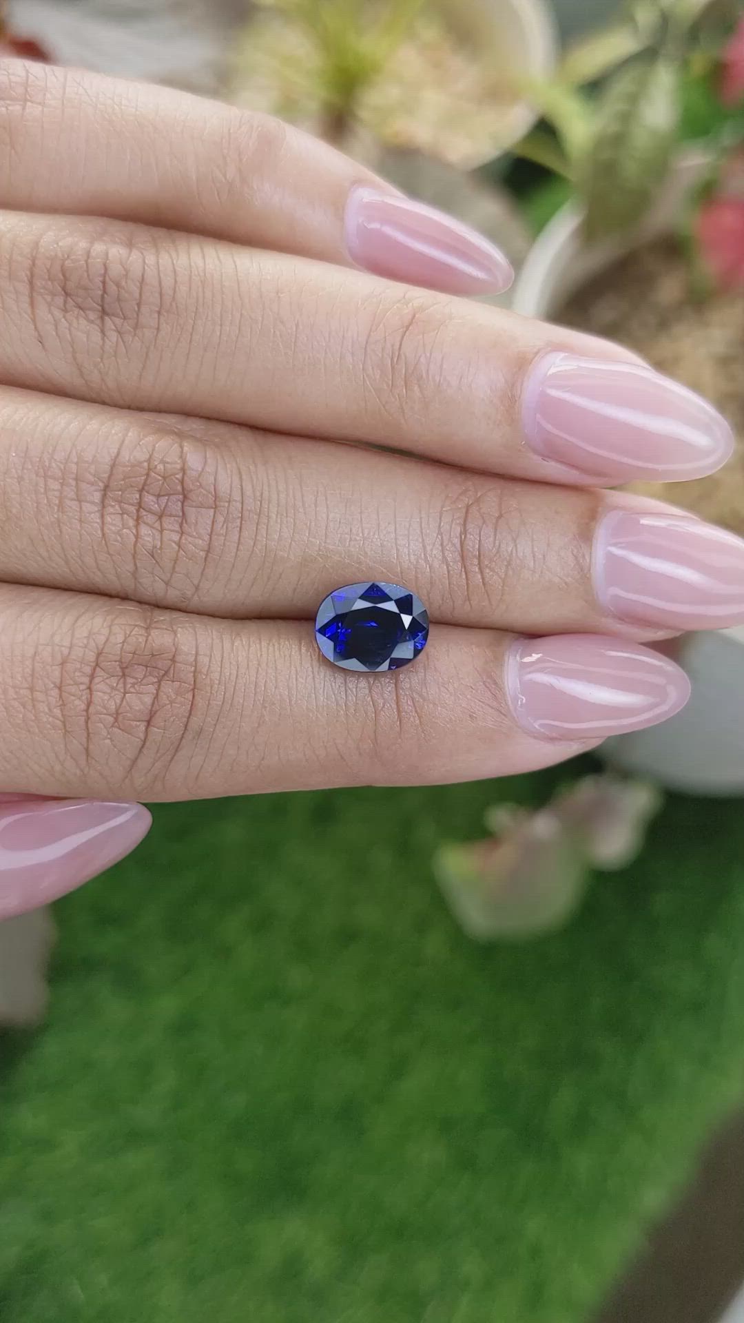 3.54 Ct. Blue Sapphire from Ceylon (Sri Lanka) Size Video