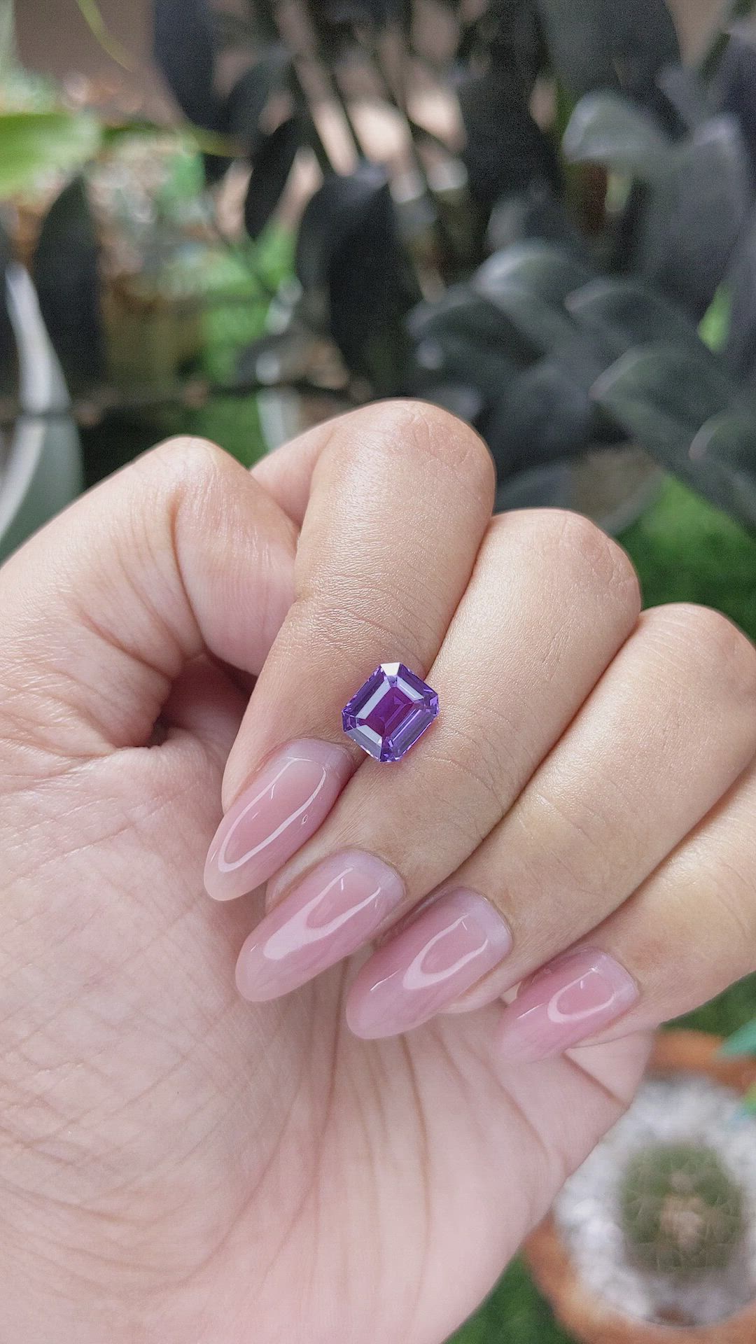 2.18 Ct. Purple Sapphire from Ceylon (Sri Lanka) Size Video