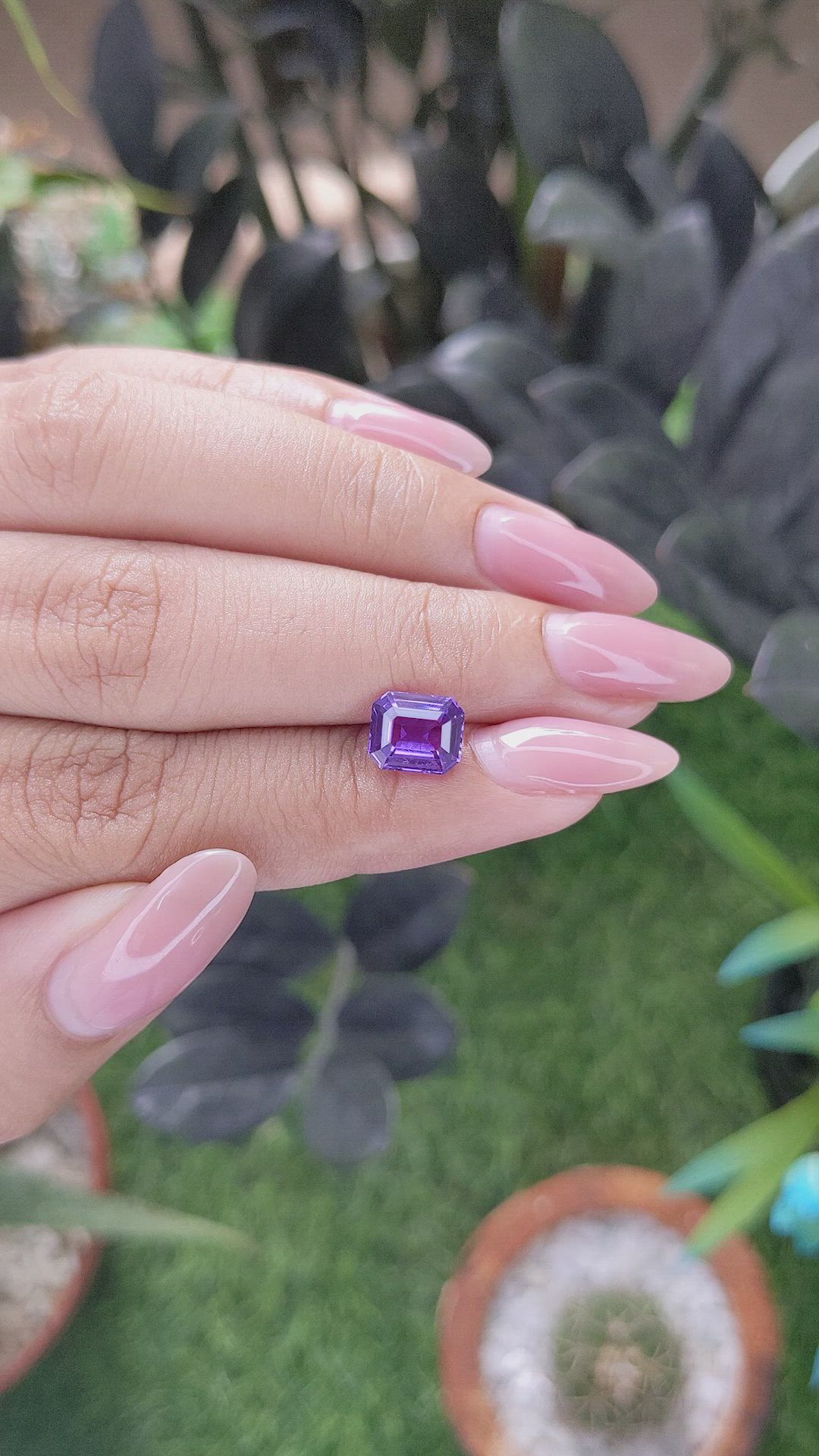 2.18 Ct. Purple Sapphire from Ceylon (Sri Lanka) Size Video