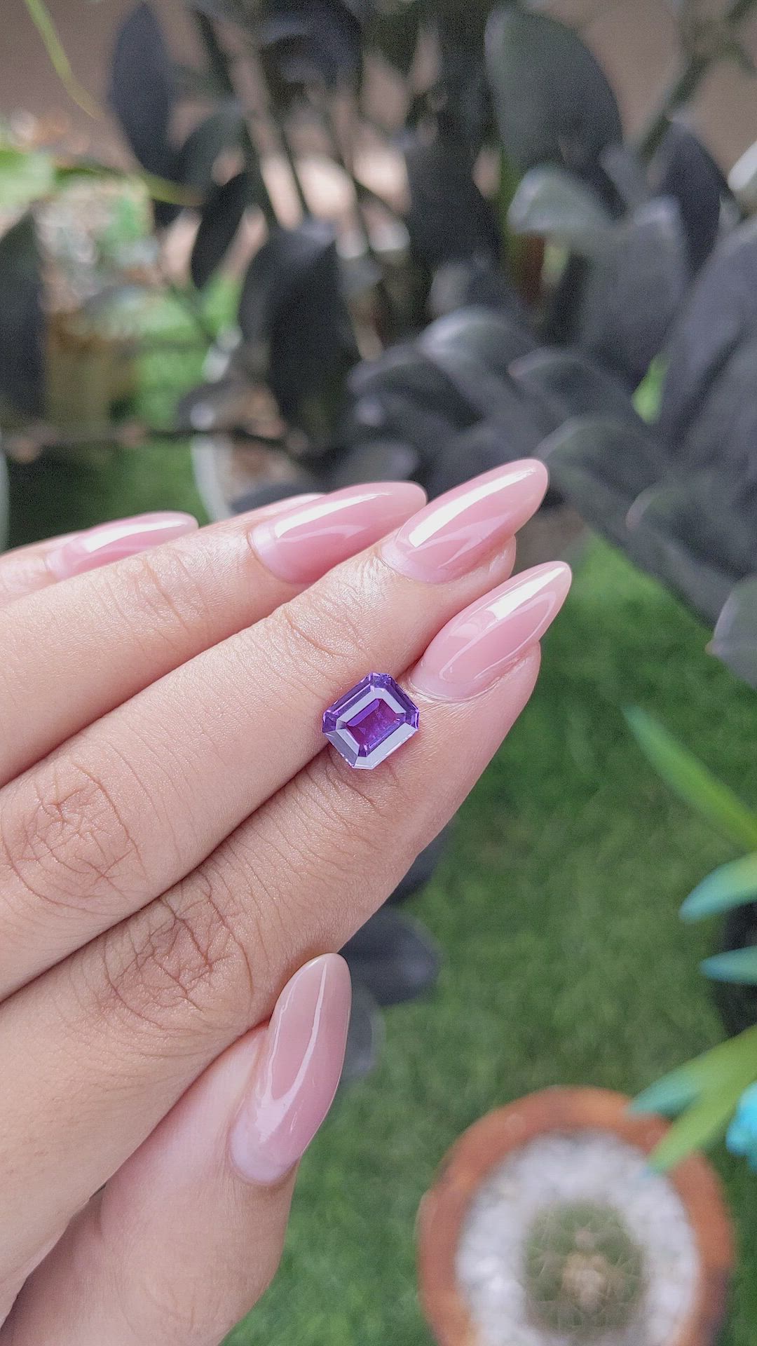 2.18 Ct. Purple Sapphire from Ceylon (Sri Lanka) Size Video