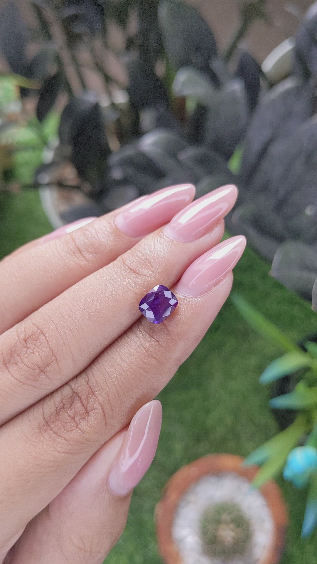 2.51 Ct. Purple Sapphire from Ceylon (Sri Lanka) Size Video