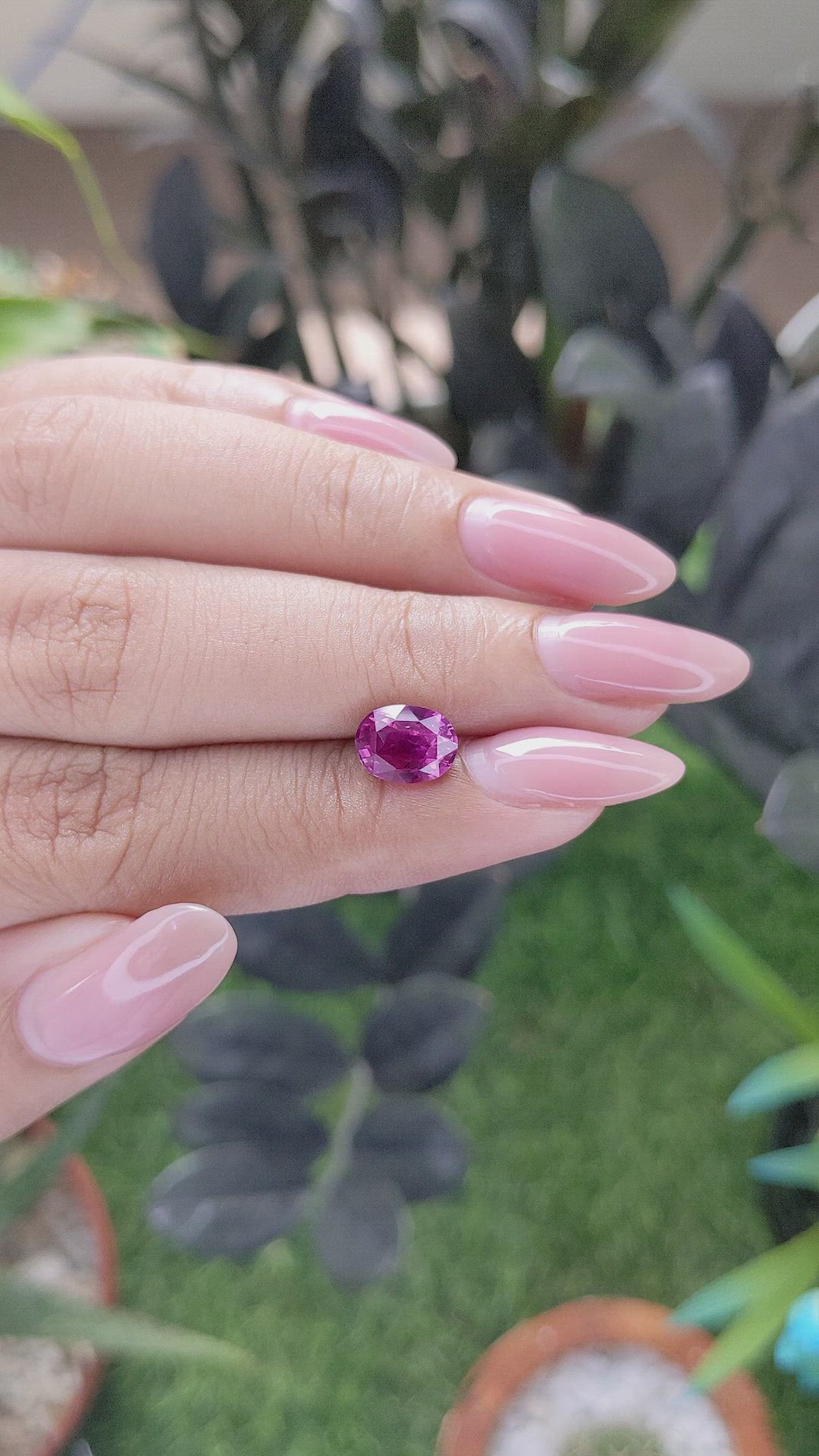 2.09 Ct. Purplish Pink Sapphire from Ceylon (Sri Lanka) Size Video
