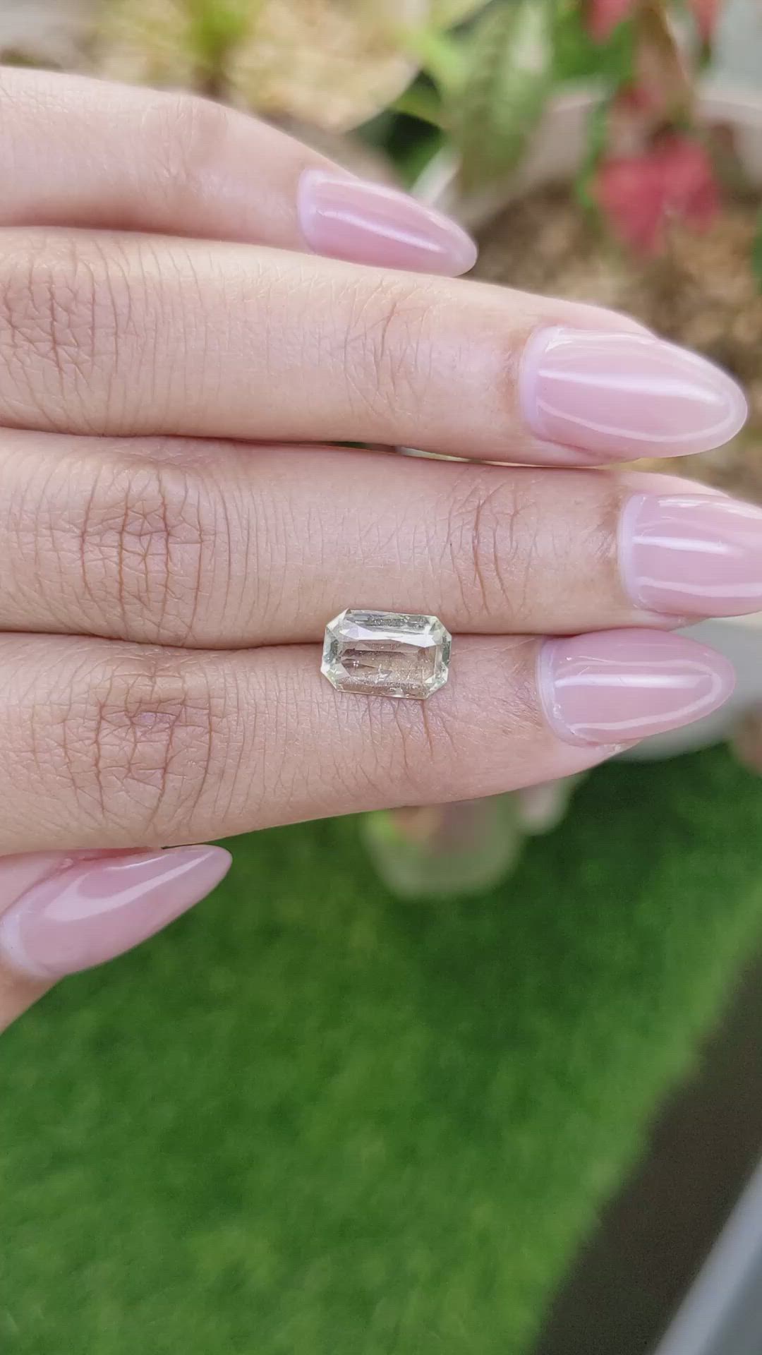 2.19 Ct. Green Sapphire from Ceylon (Sri Lanka) Size Video