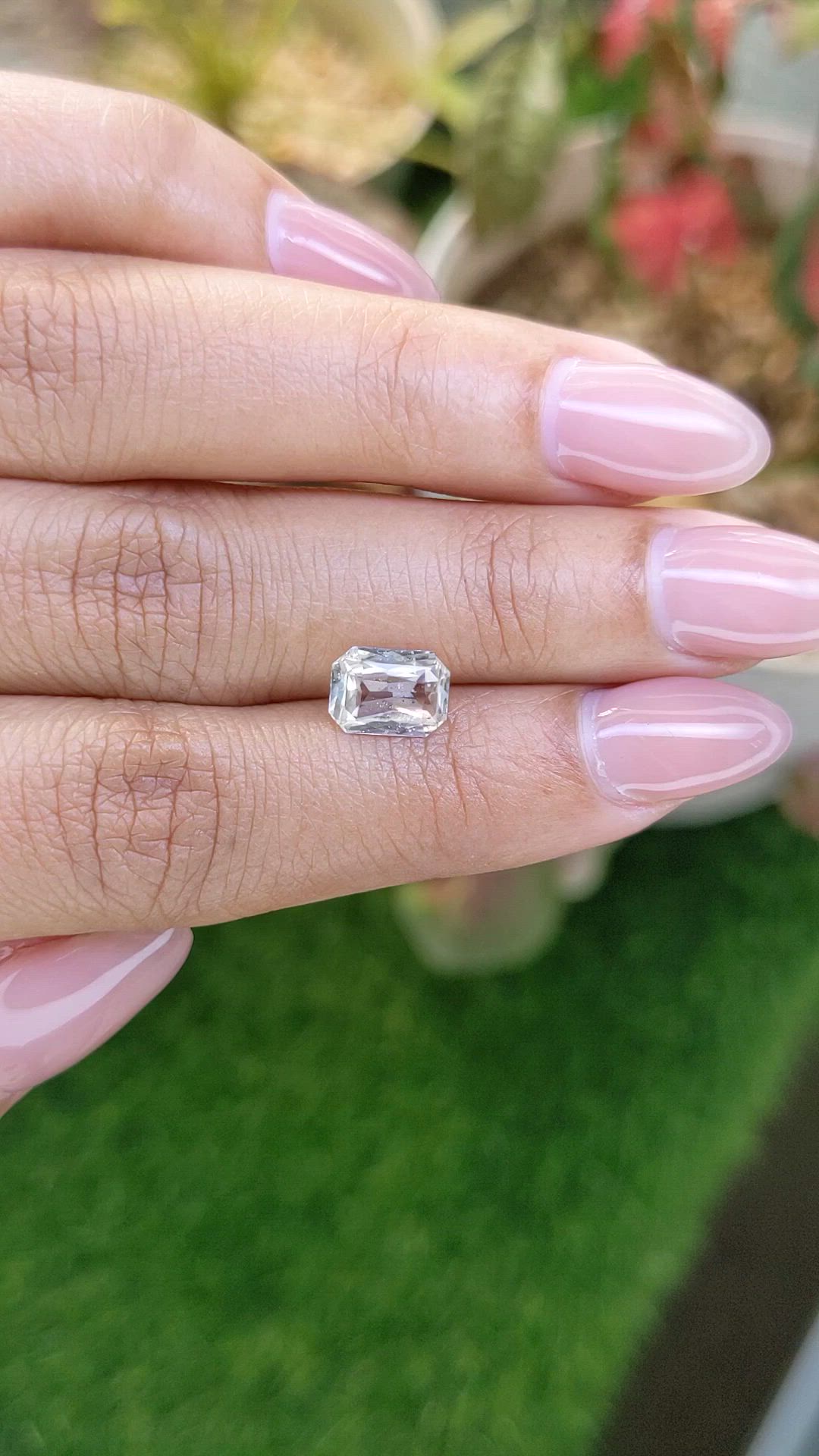 1.79 Ct. Yellow Sapphire from Ceylon (Sri Lanka) Size Video