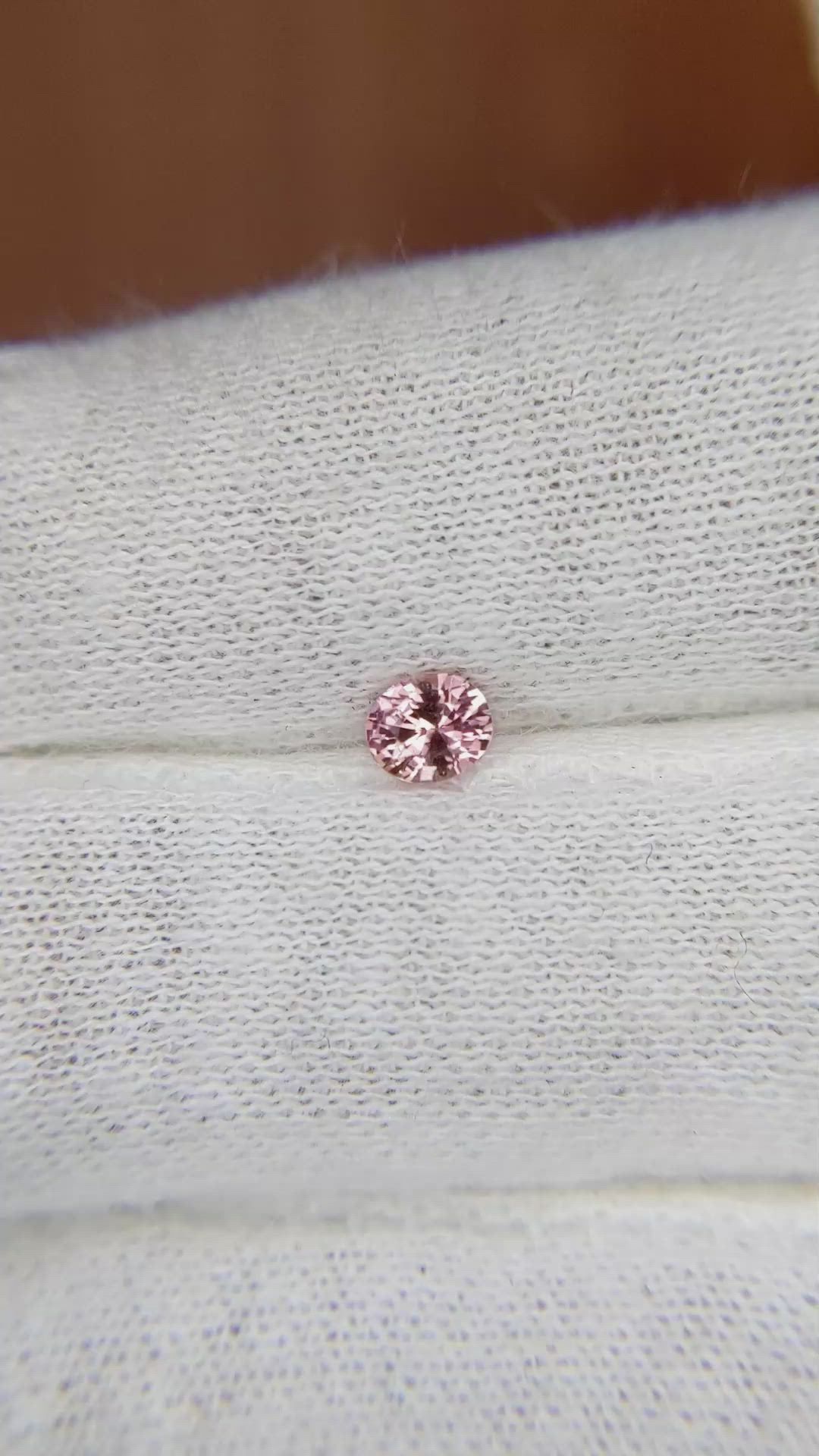 0.34 Ct. Padparadscha Sapphire from Ceylon (Sri Lanka) Size Video
