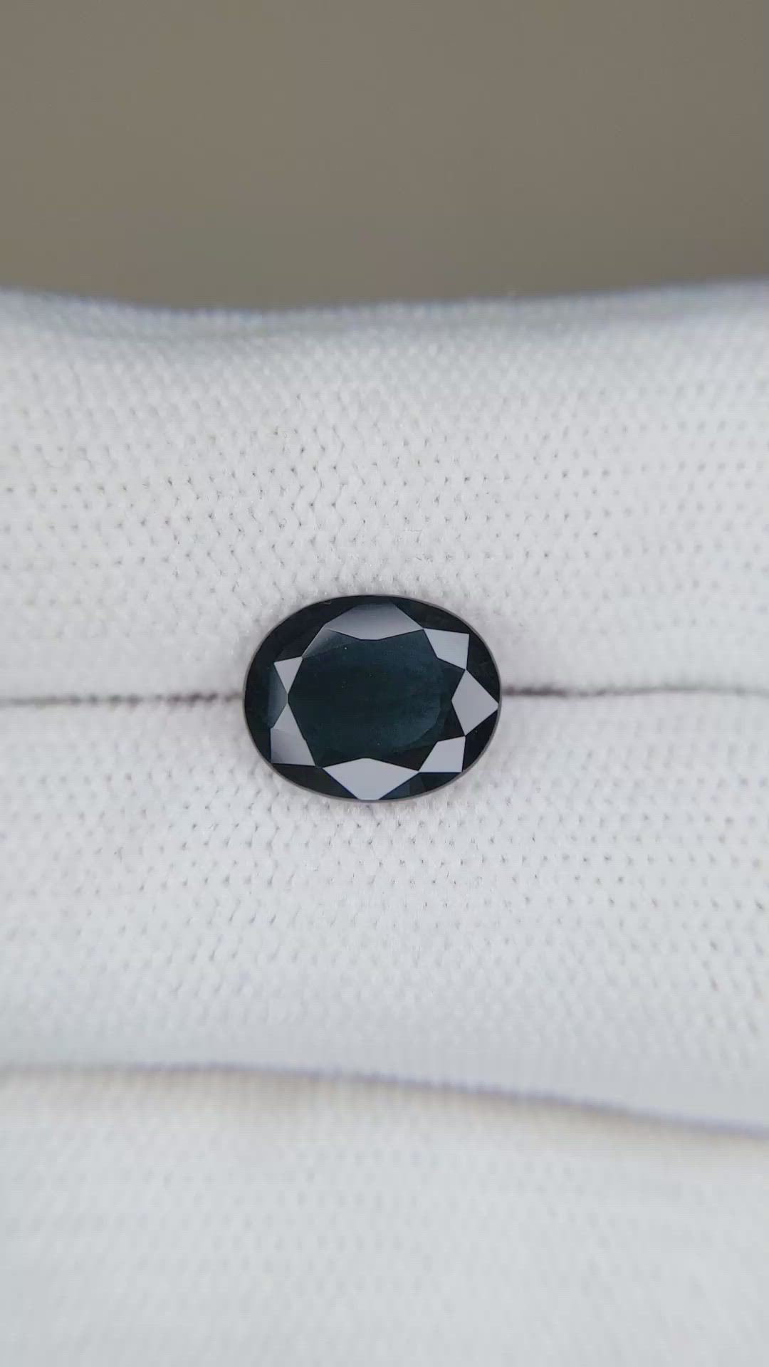 2.57 Ct. Blue Sapphire from Australia Size Video