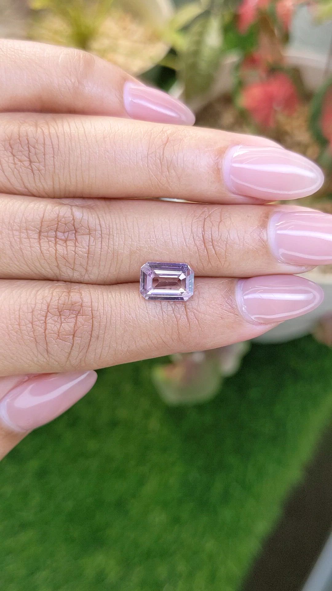 2.46 Ct. Purplish Pink Sapphire from Ceylon (Sri Lanka) Size Video