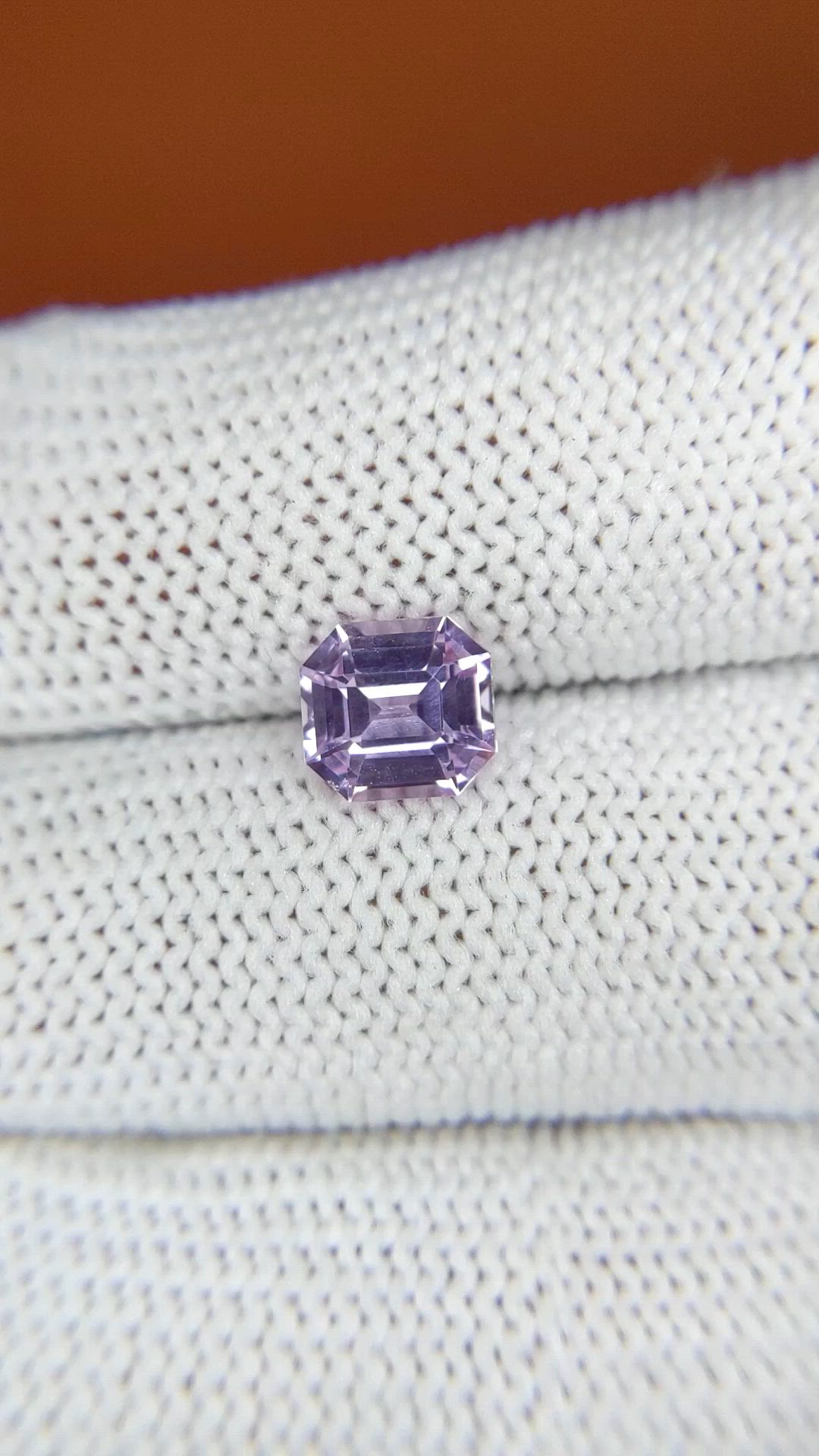 1.71 Ct. Pinkish Purple Sapphire from Ceylon (Sri Lanka) Size Video