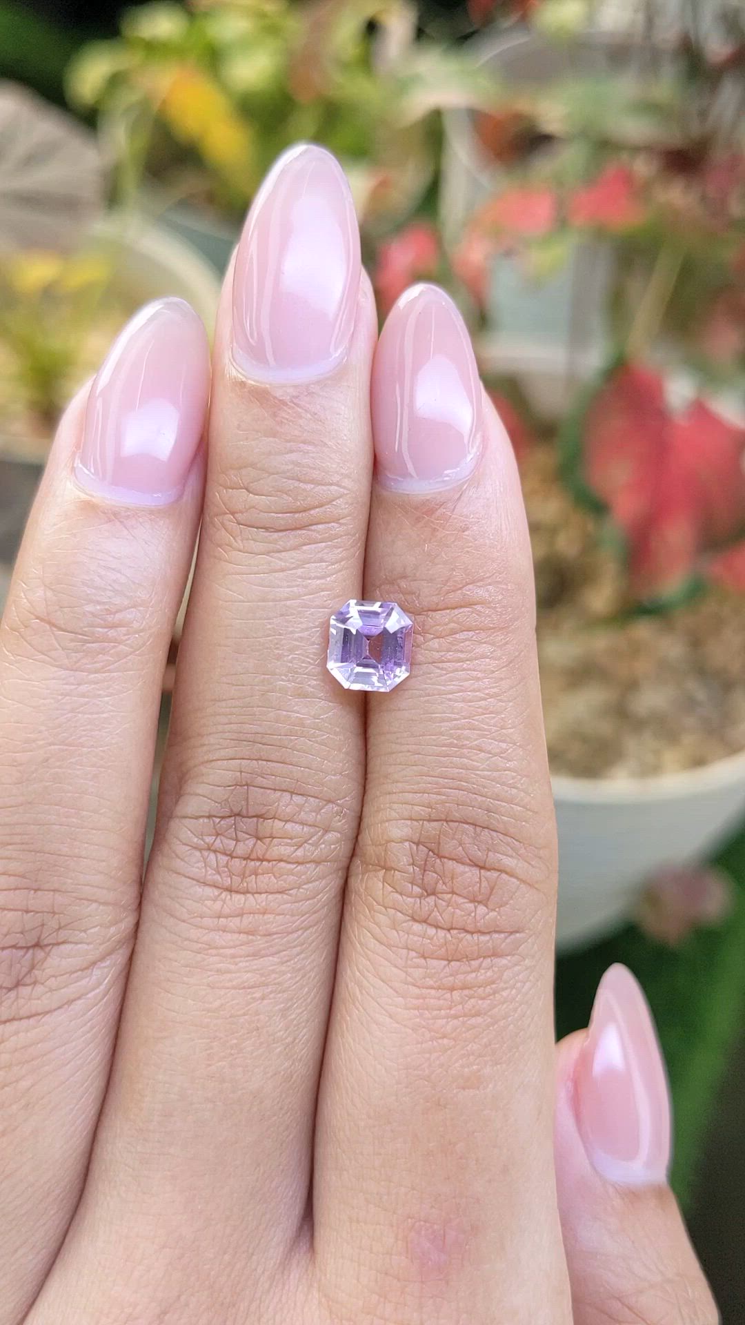 1.71 Ct. Pinkish Purple Sapphire from Ceylon (Sri Lanka) Size Video