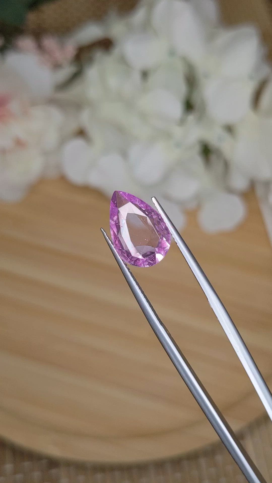 3.96 Ct. Purplish Pink Sapphire from Ceylon (Sri Lanka) Size Video