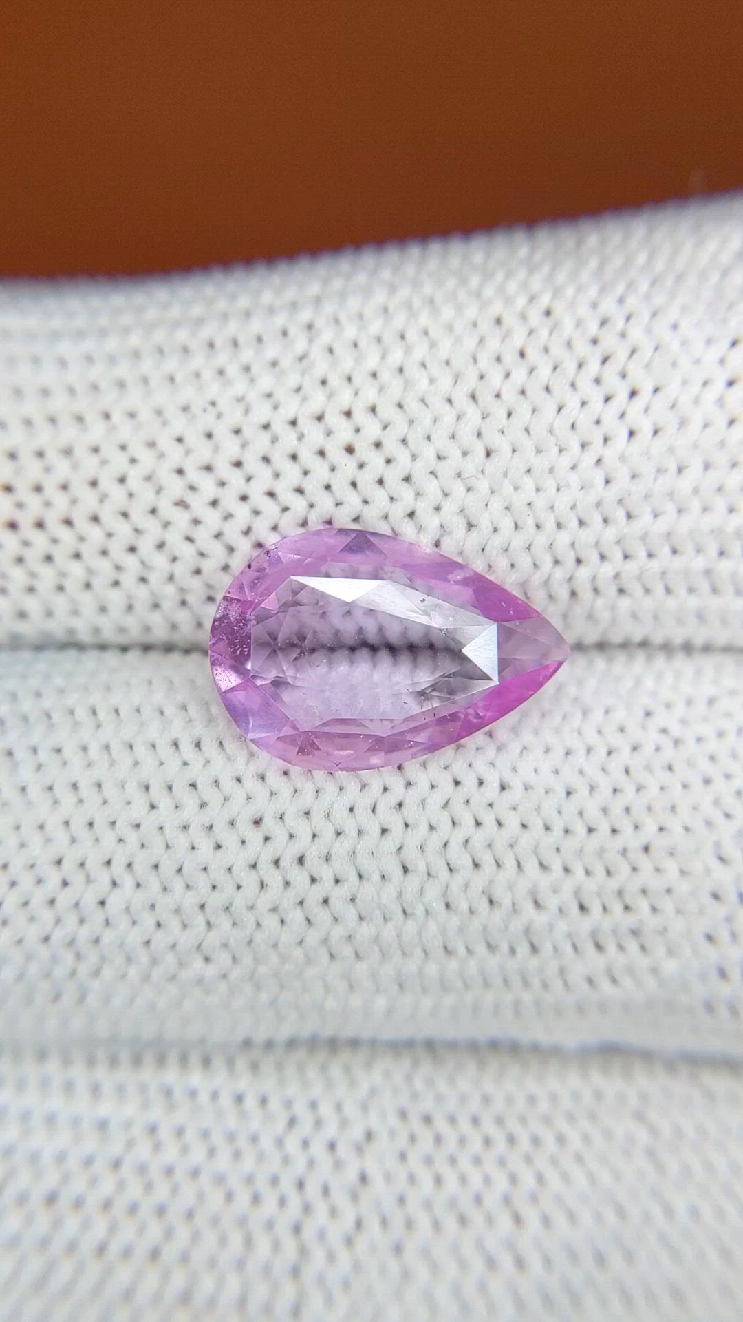 3.96 Ct. Purplish Pink Sapphire from Ceylon (Sri Lanka) Size Video