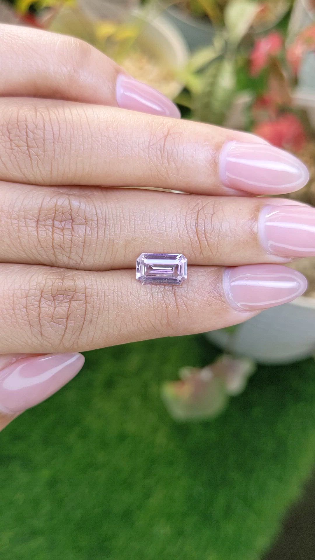 1.92 Ct. Purplish Pink Sapphire from Ceylon (Sri Lanka) Size Video