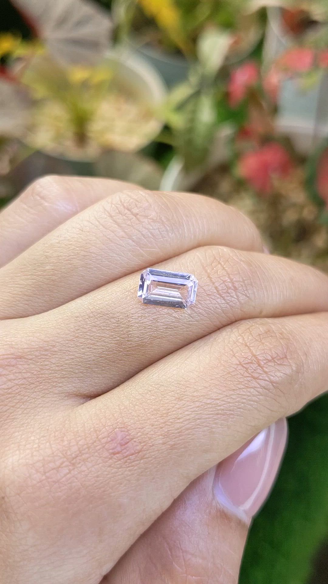1.92 Ct. Purplish Pink Sapphire from Ceylon (Sri Lanka) Size Video