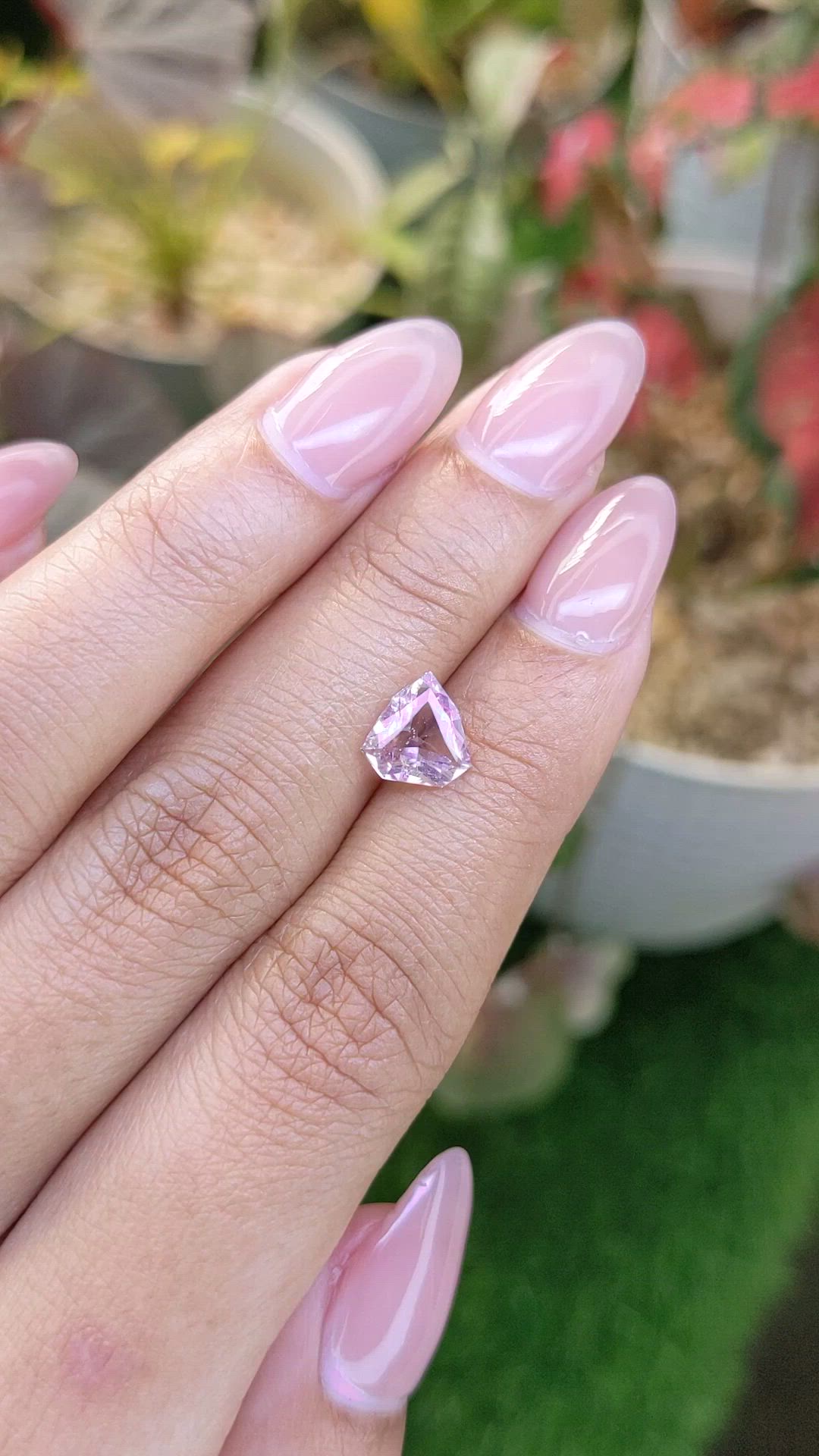 1.43 Ct. Pink Sapphire from Ceylon (Sri Lanka) Size Video