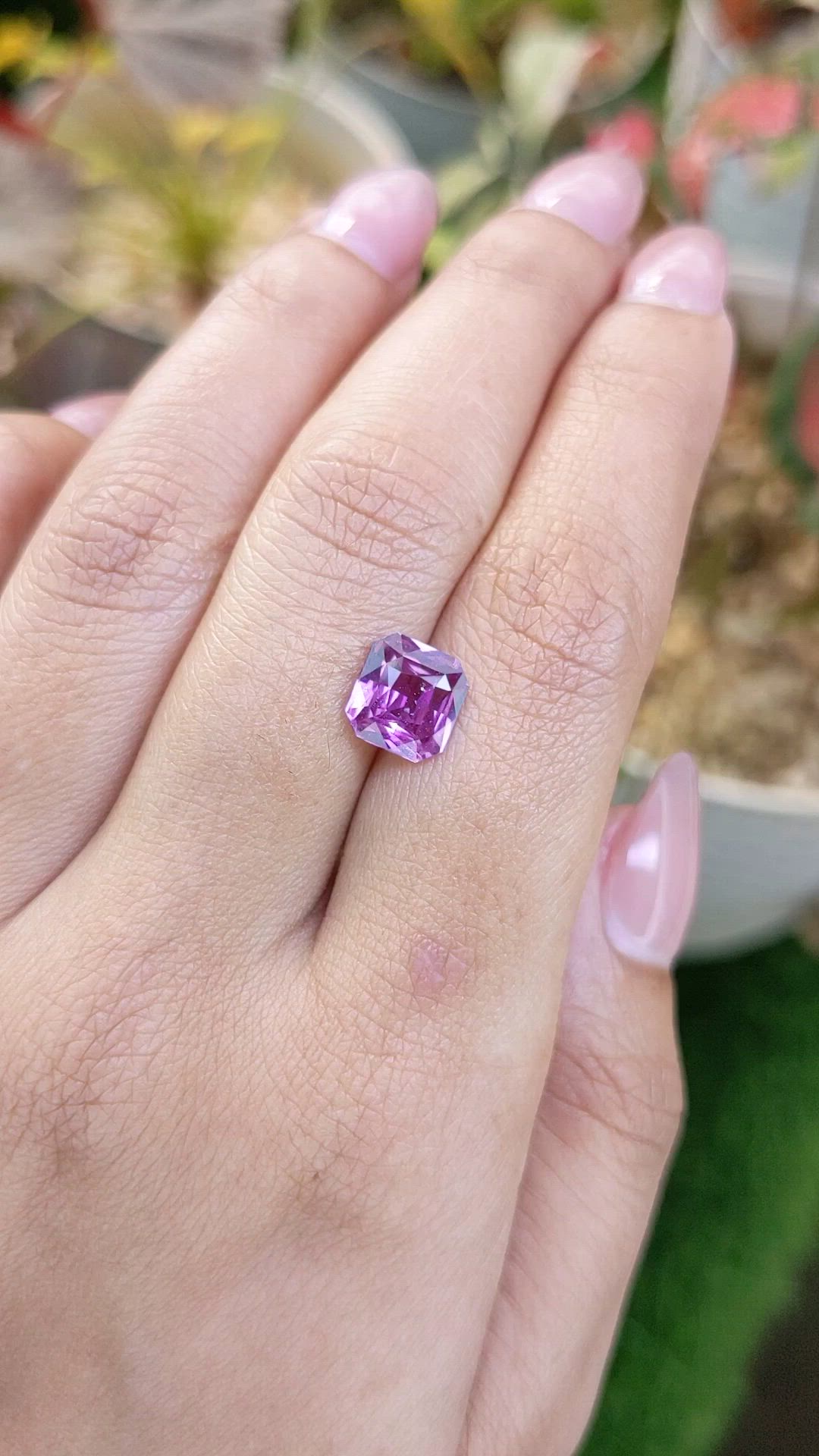 2.36 Ct. Purple Sapphire from Ceylon (Sri Lanka) Size Video