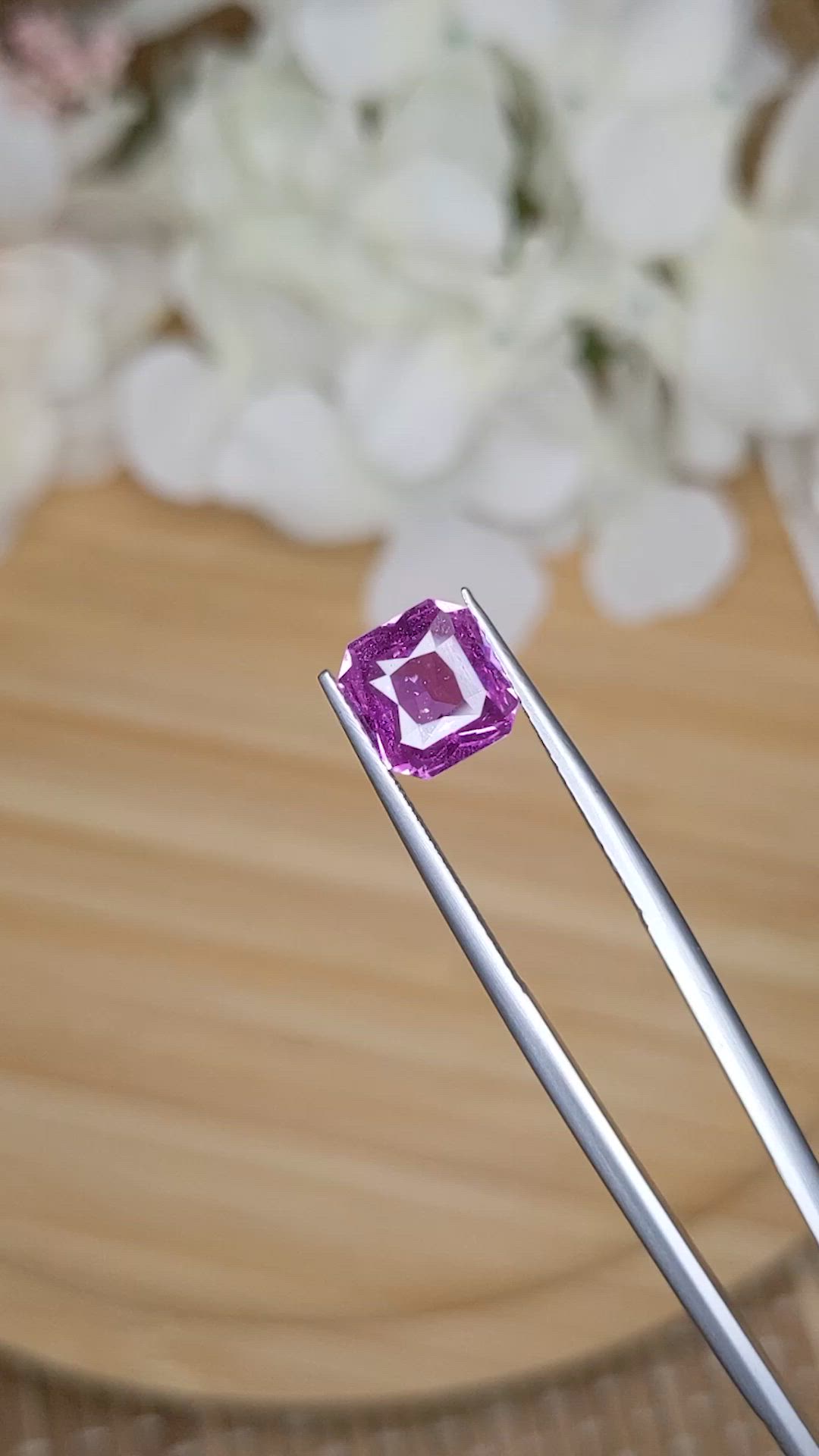 2.36 Ct. Purple Sapphire from Ceylon (Sri Lanka) Size Video