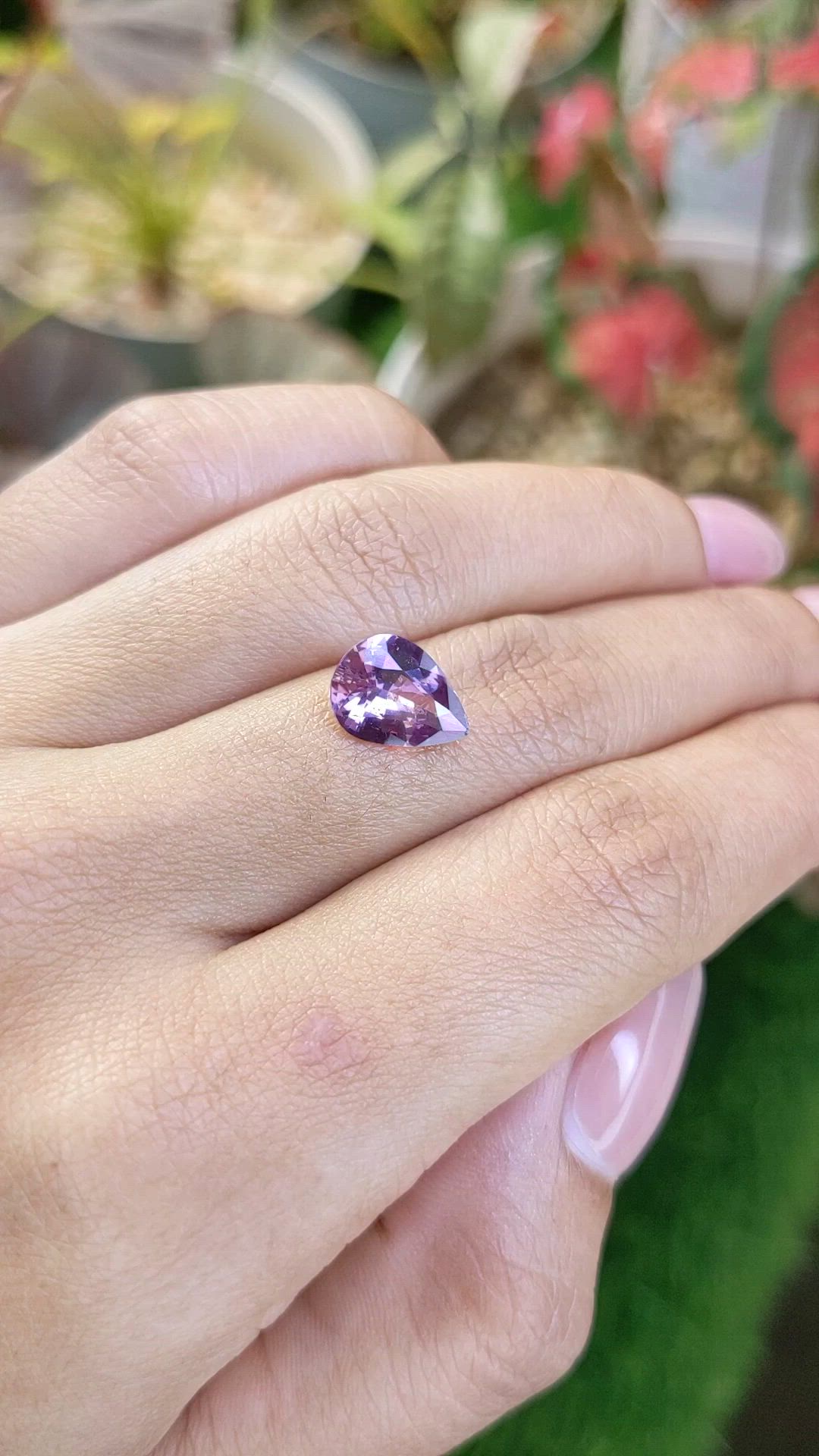 2.36 Ct. Pinkish Purple Sapphire from Ceylon (Sri Lanka) Size Video