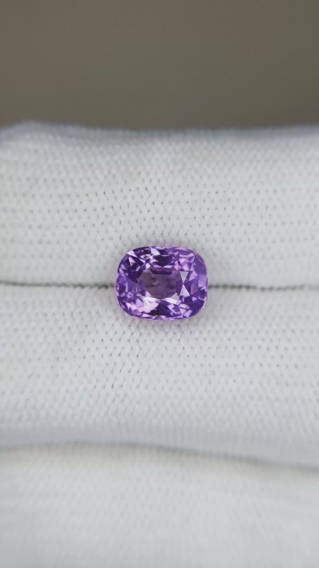 3.19 Ct. Purple Sapphire from Ceylon (Sri Lanka) Size Video