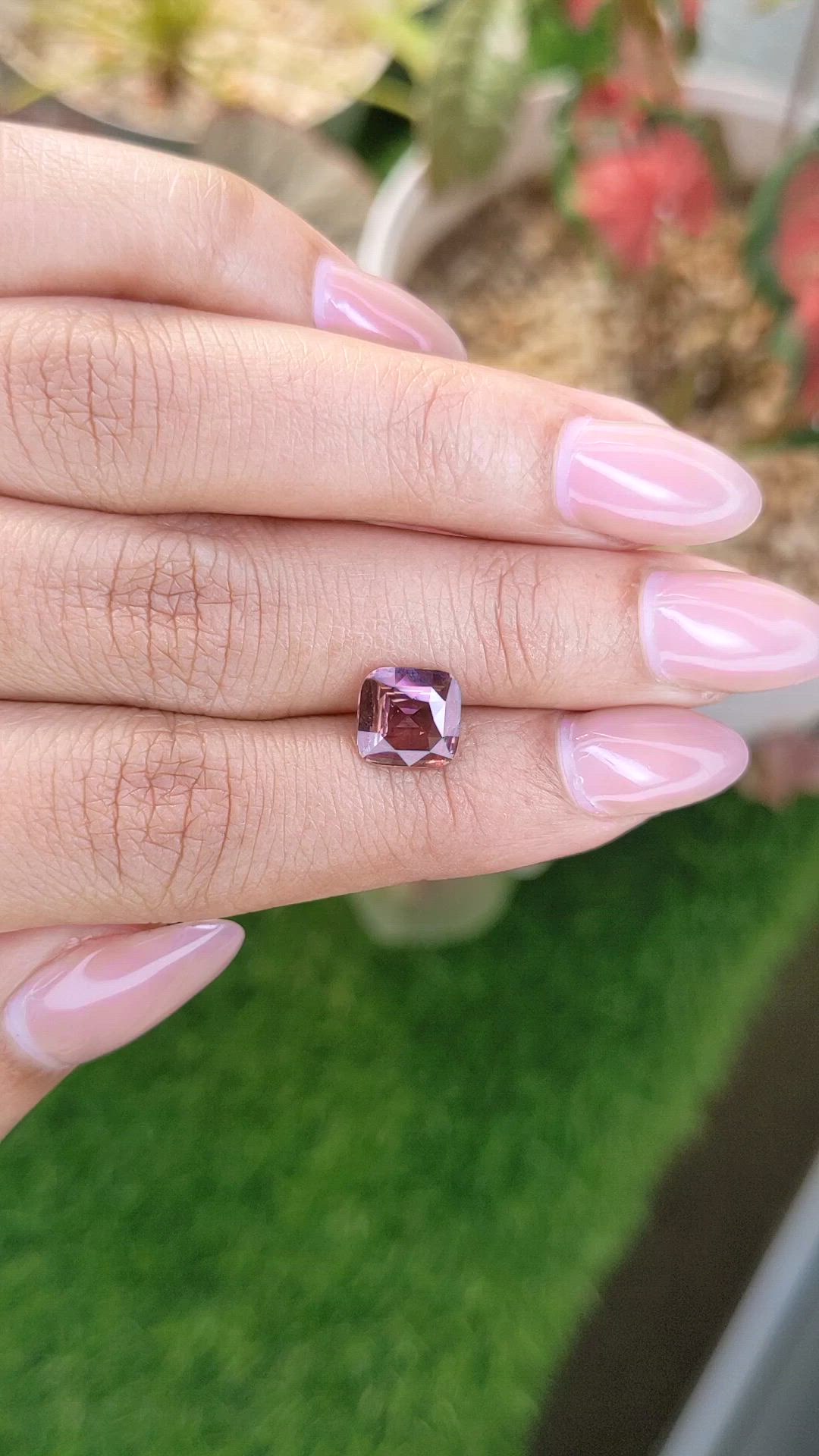 2.22 Ct. Pinkish Brown Sapphire from Ceylon (Sri Lanka) Size Video