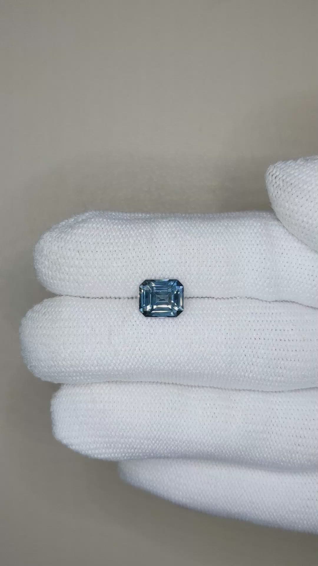 2.58 Ct. Blue Sapphire from Ceylon (Sri Lanka) Size Video