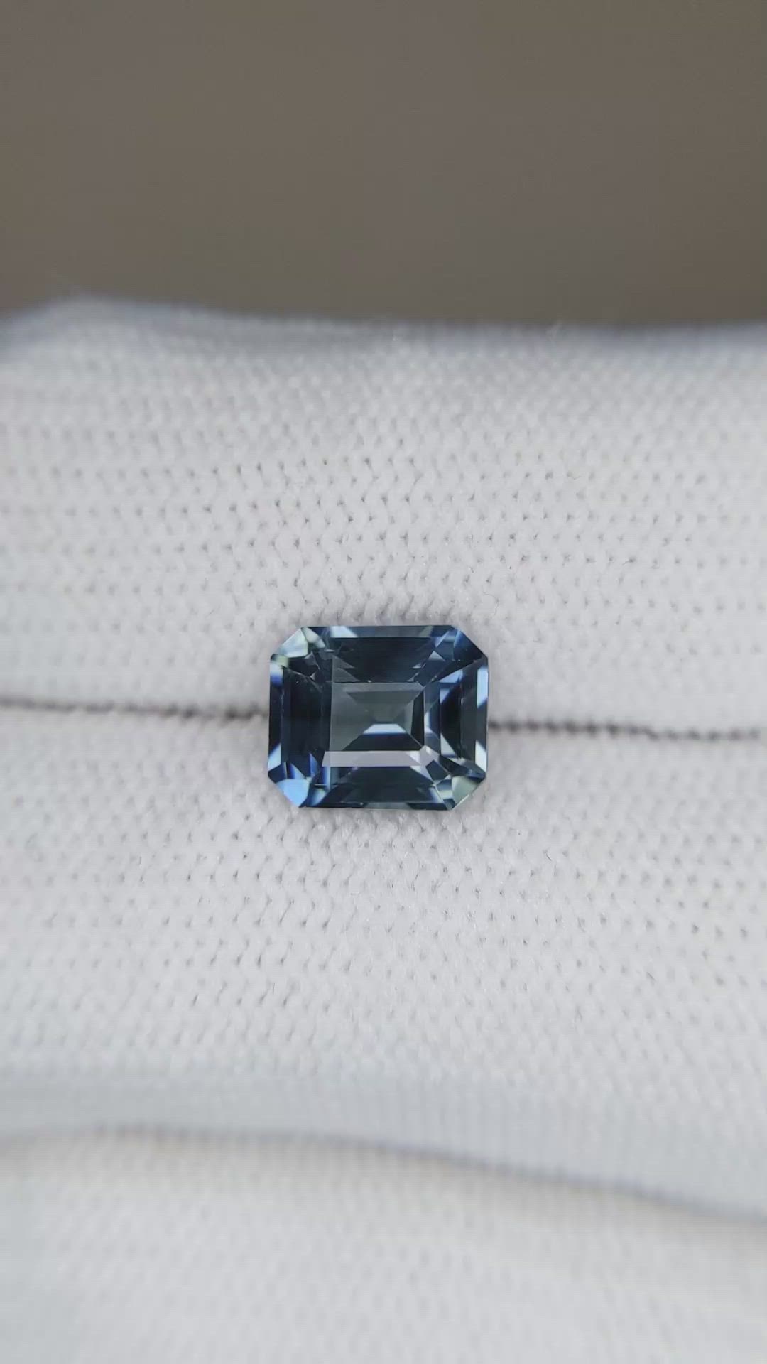 2.58 Ct. Blue Sapphire from Ceylon (Sri Lanka) Size Video