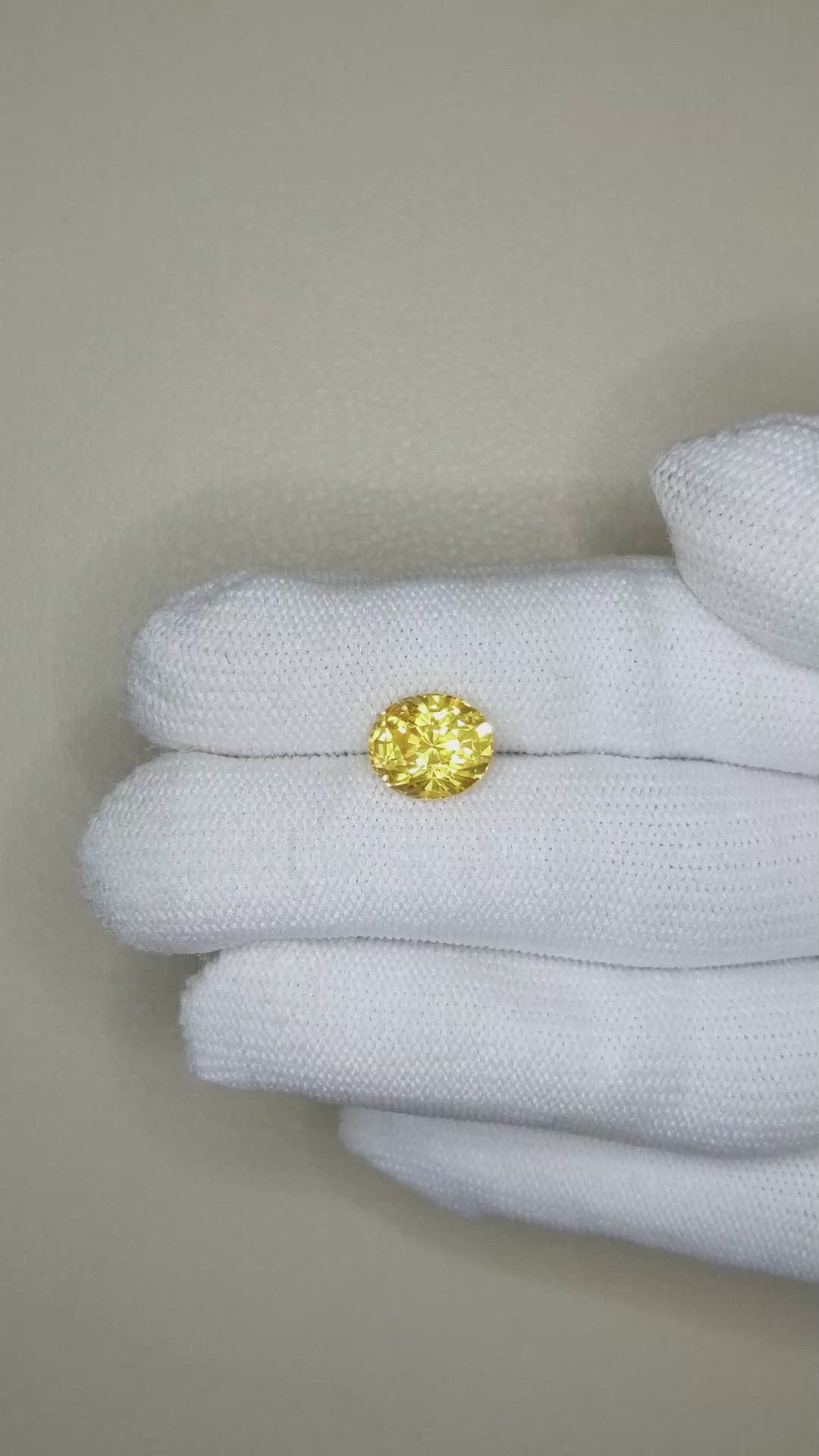 4.03 Ct. Yellow Sapphire from Ceylon (Sri Lanka) Size Video