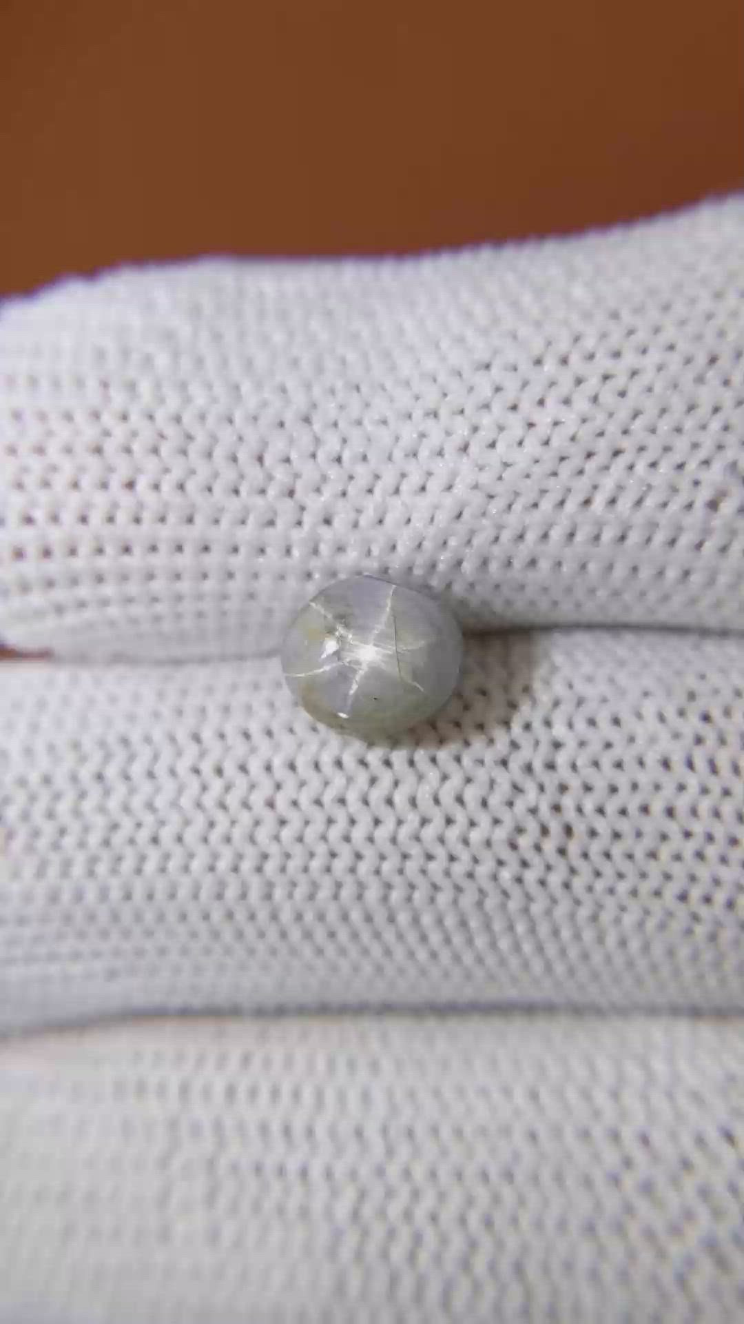2.95 Ct. Bluish Grey Star Sapphire from Ceylon (Sri Lanka) Size Video