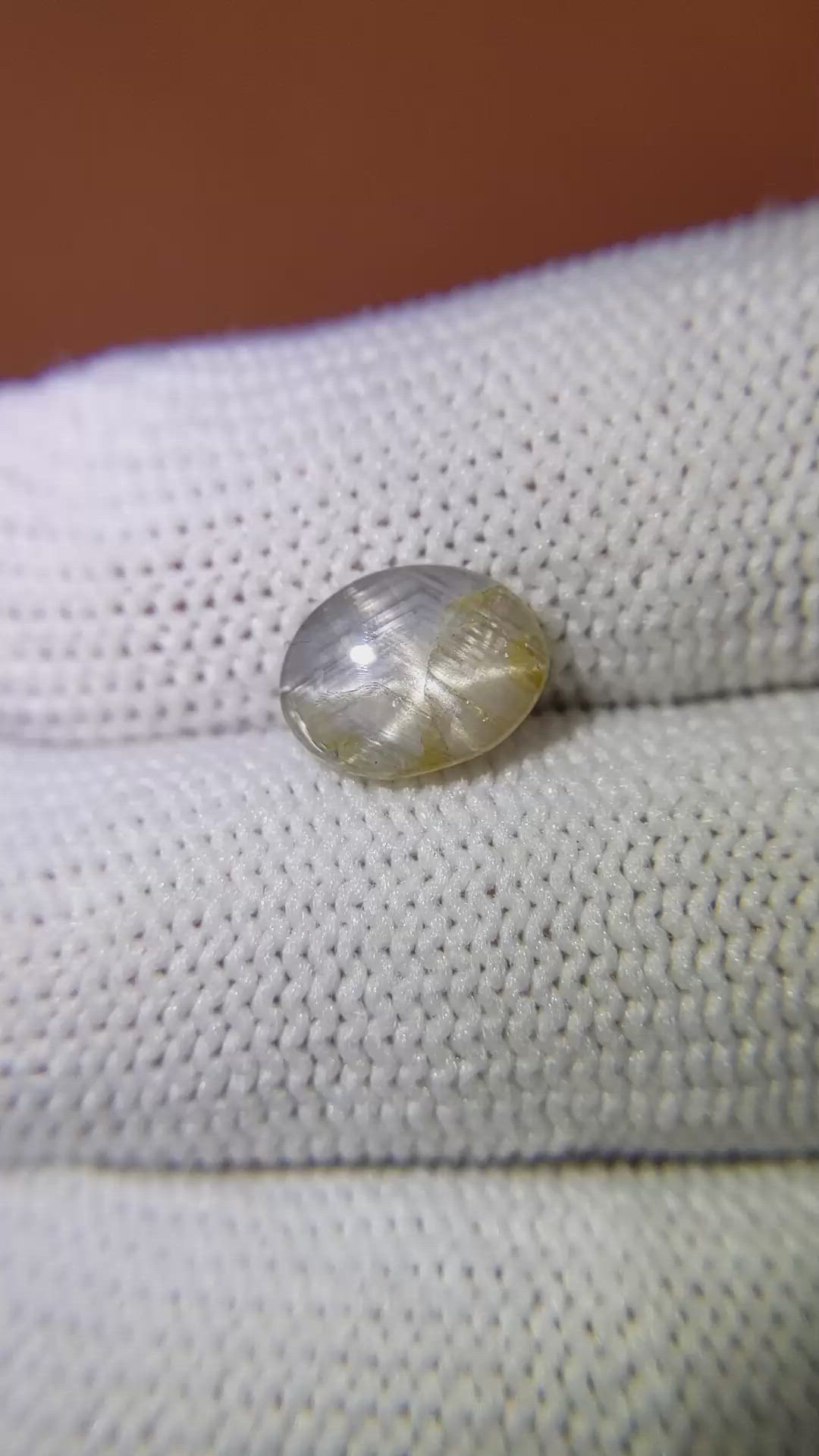 2.69 Ct. Grey Star Sapphire from Ceylon (Sri Lanka) Size Video