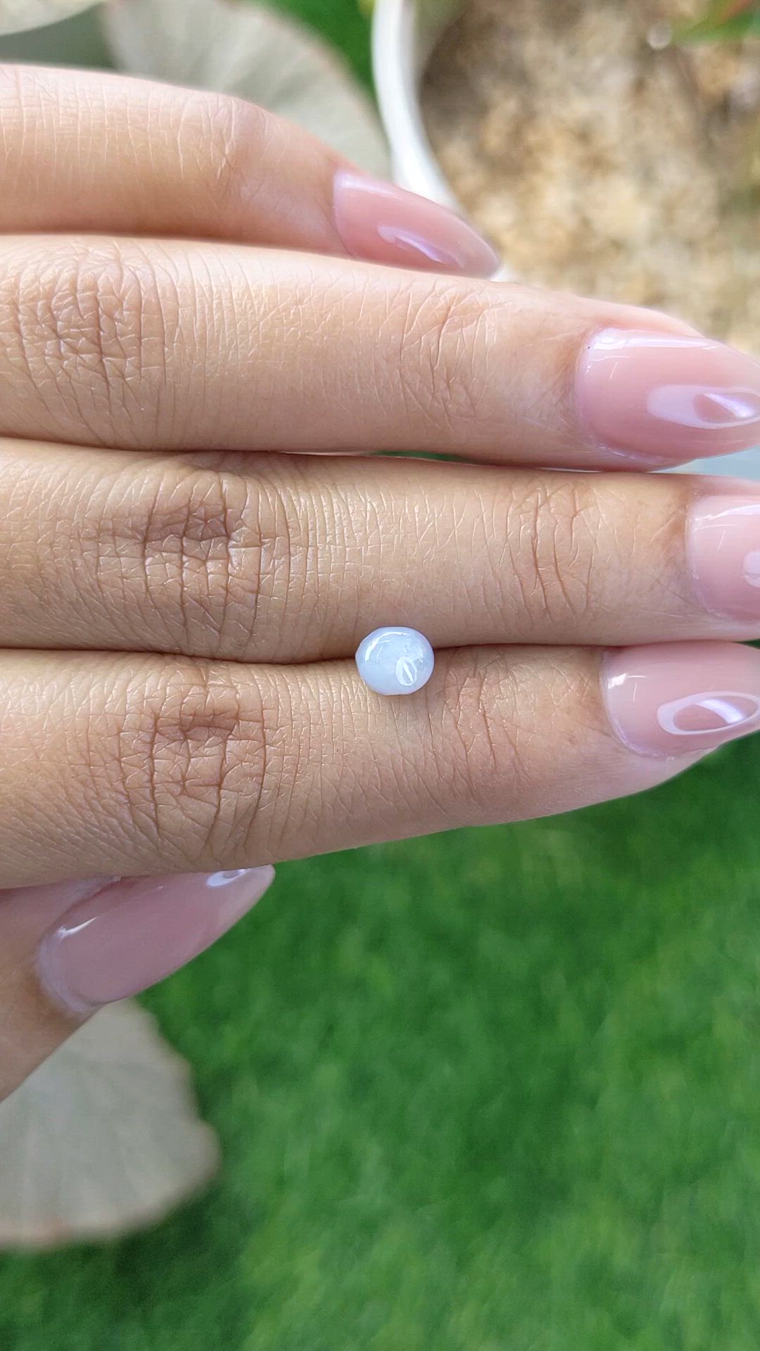 1.38 Ct. Bluish Grey Star Sapphire from Ceylon (Sri Lanka) Size Video