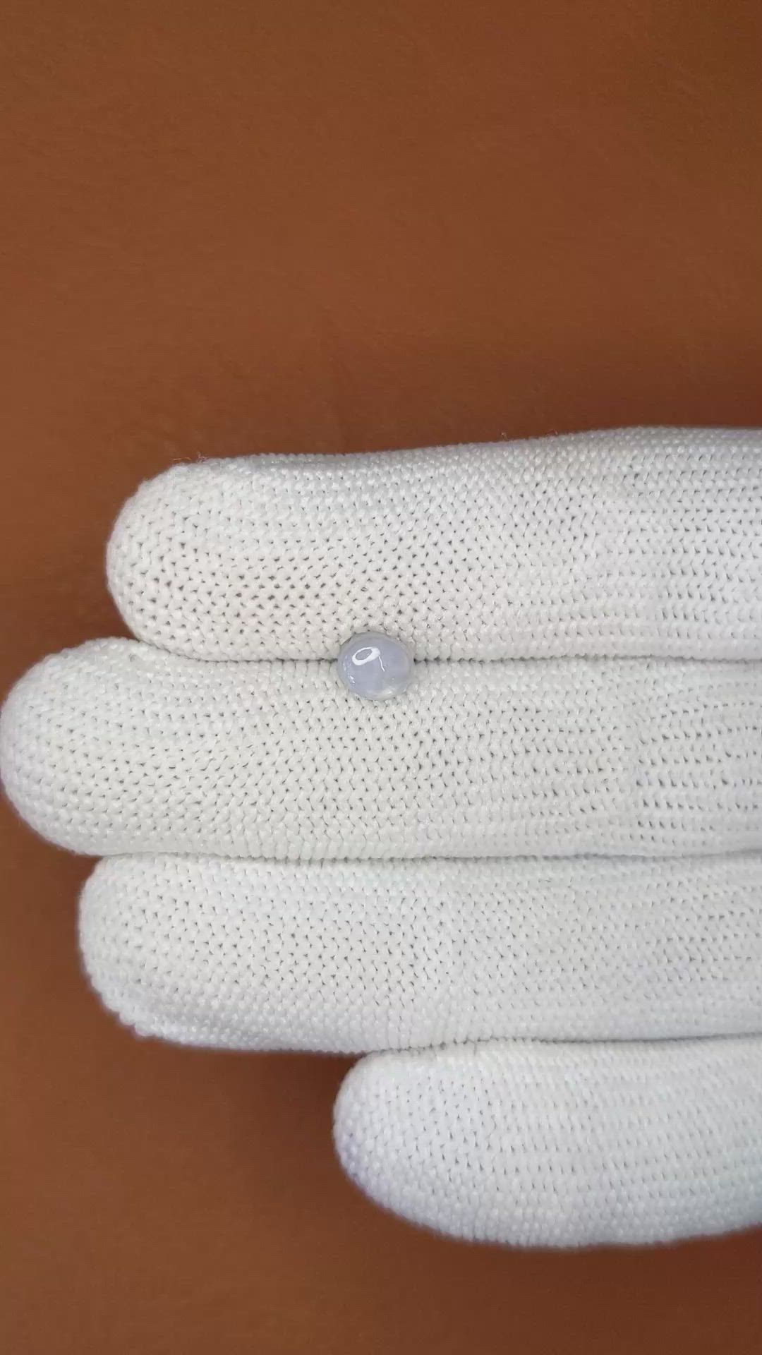 1.38 Ct. Bluish Grey Star Sapphire from Ceylon (Sri Lanka) Size Video