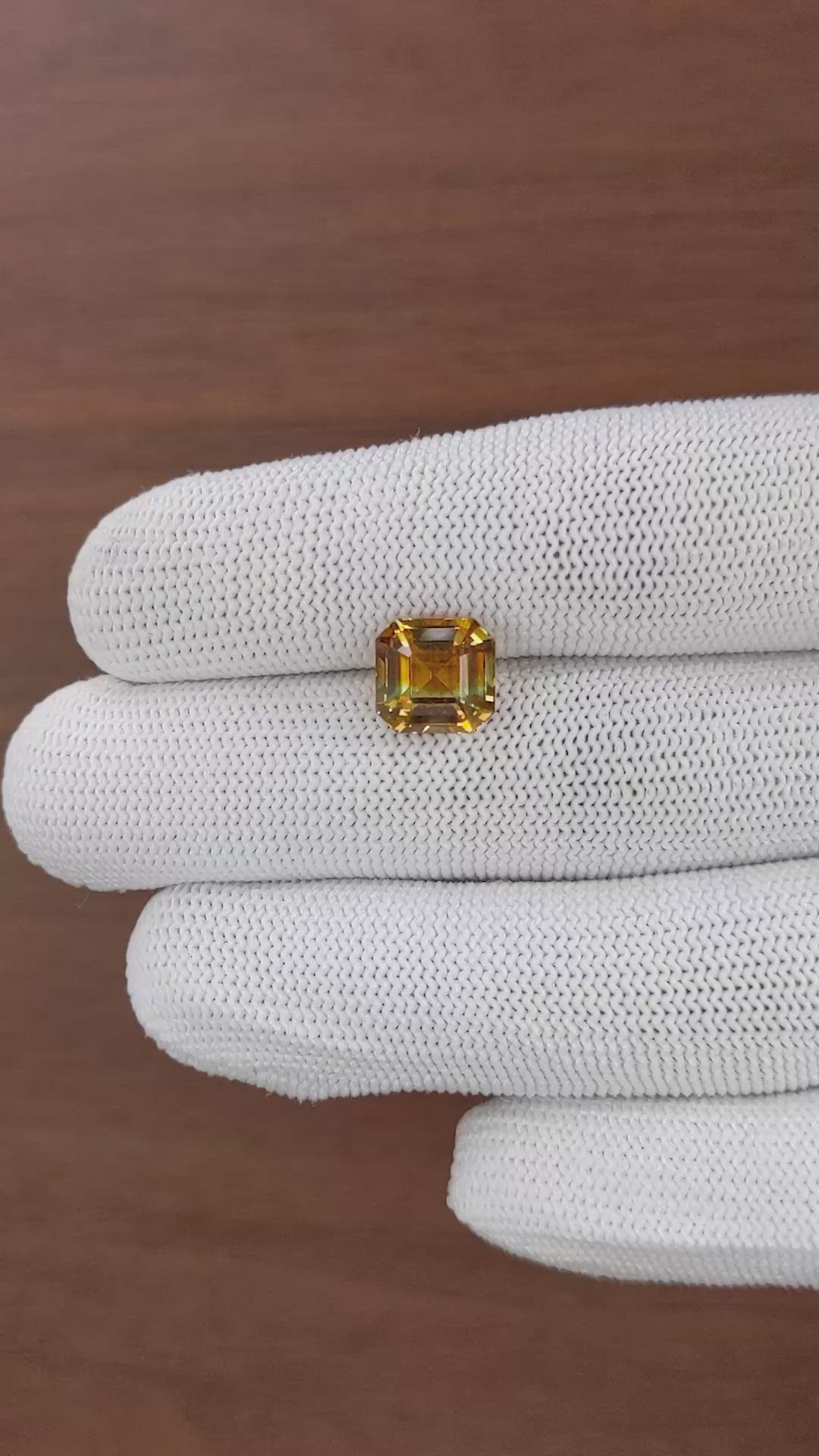 5.03 Ct. Bi Color / Parti Sapphire from Madagascar Size Video