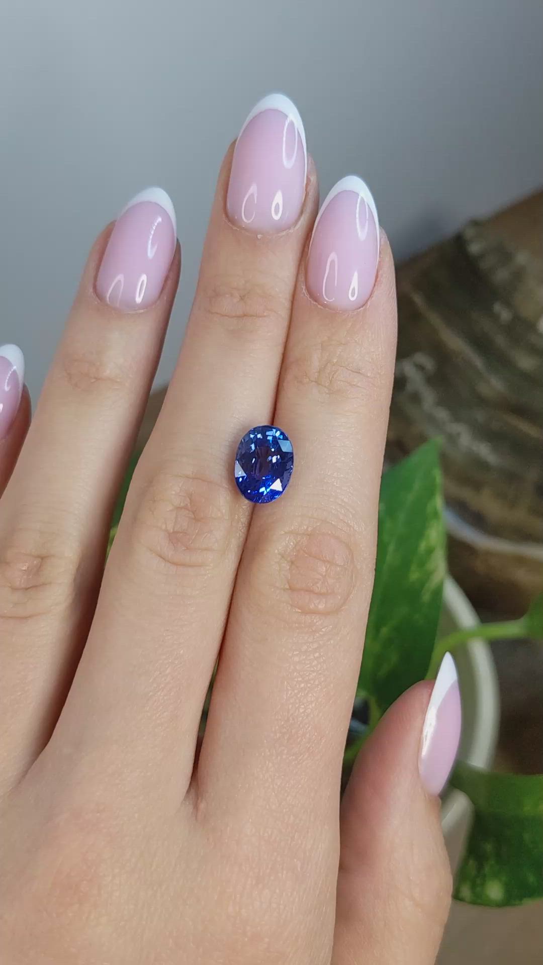 5.08 Ct. Blue Sapphire from Ceylon (Sri Lanka) Size Video